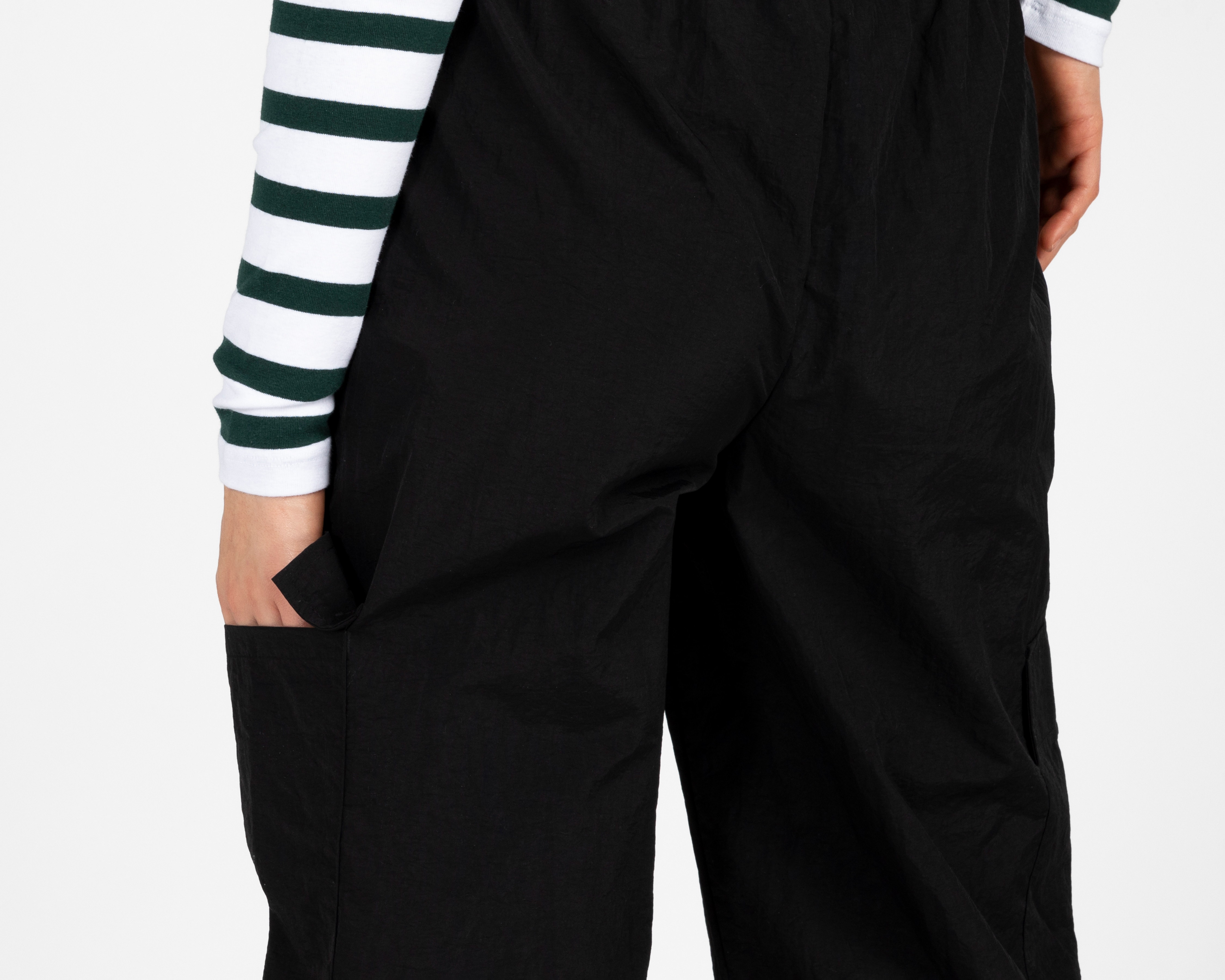 Foto 6 pulgar | Foto 5 | Pantalón Ancho Refill con Bolsas Cargo para Mujer