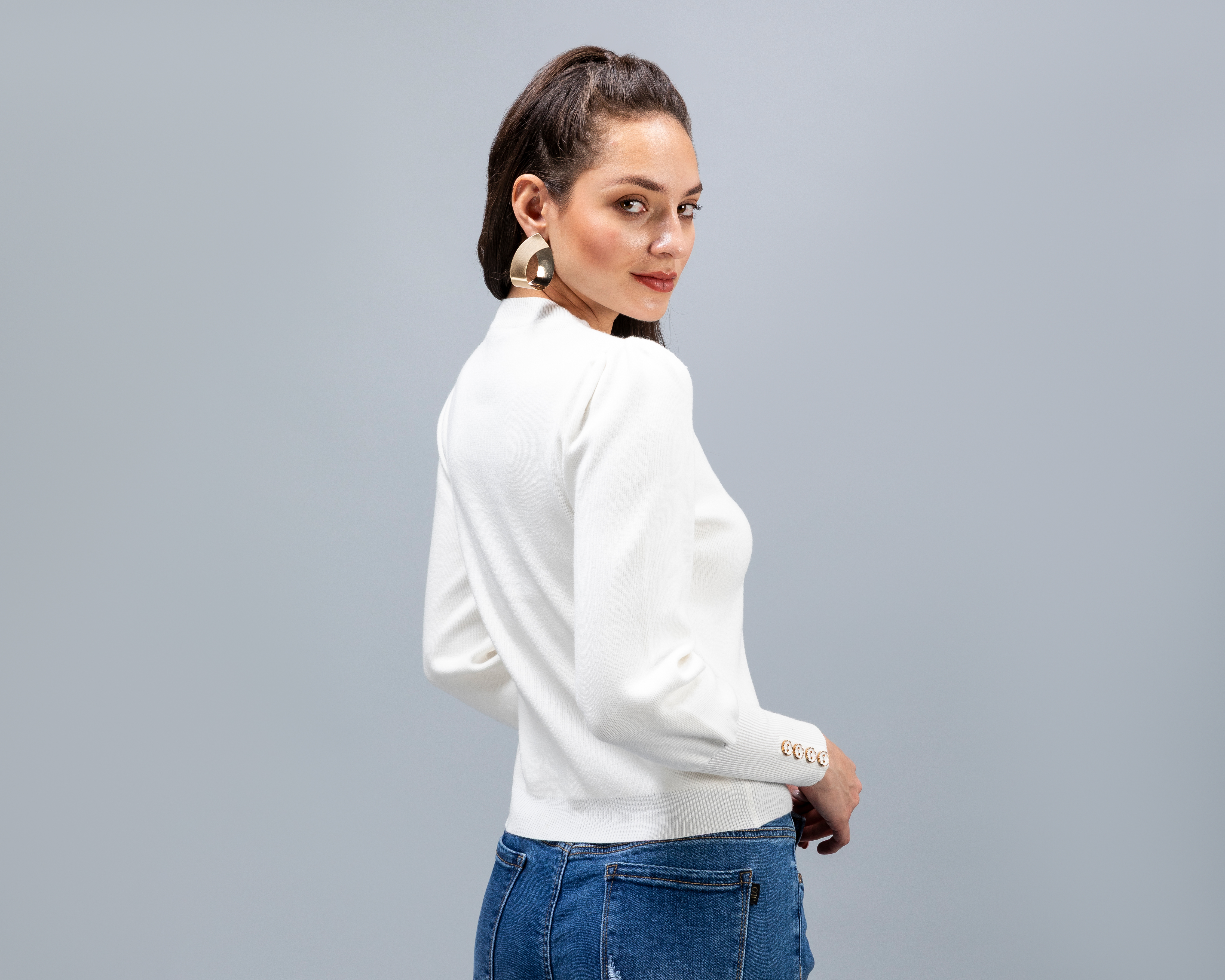 Foto 4 pulgar | Foto 3 | Suéter Blanco Jennifer Lopez para Mujer