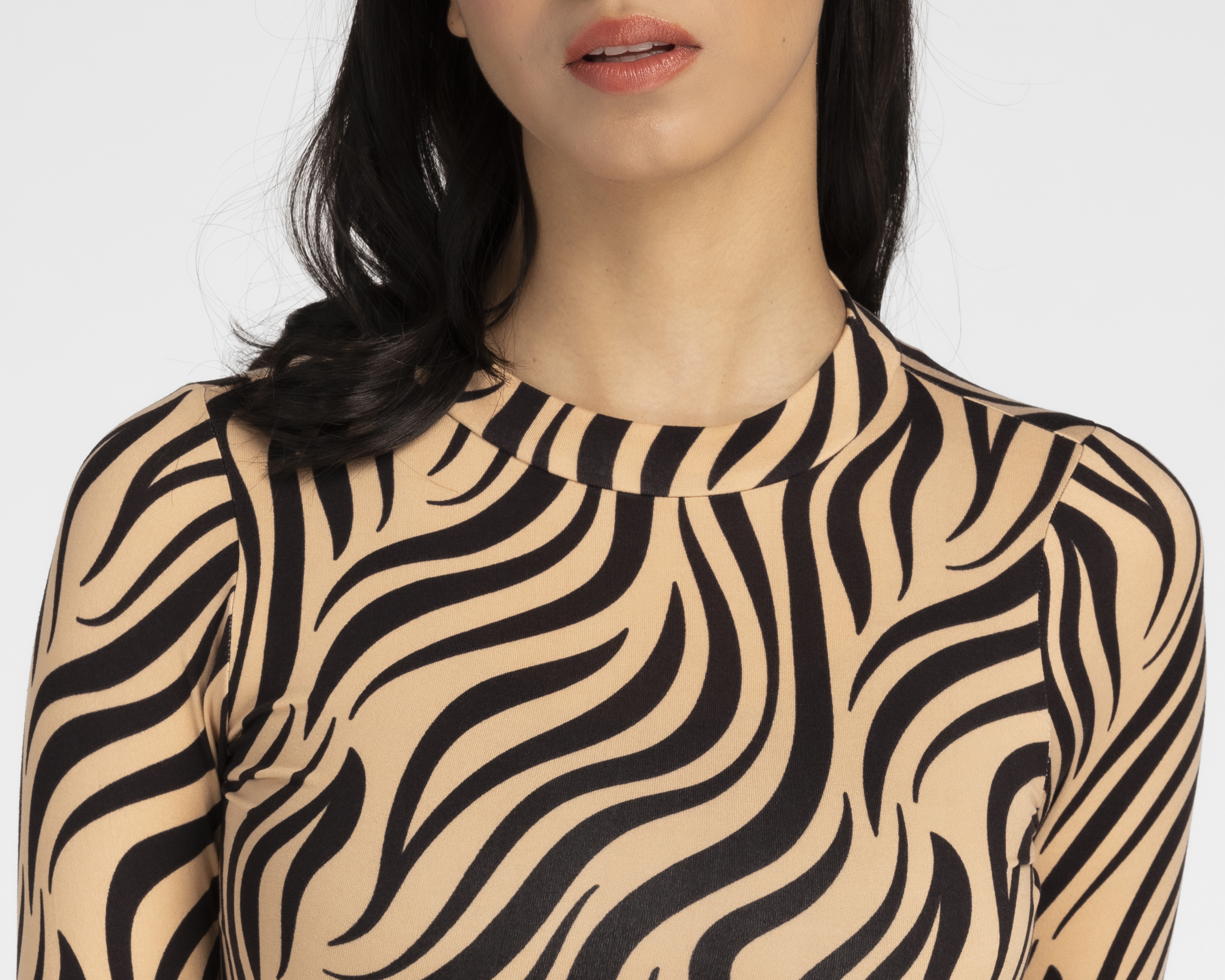 Foto 5 pulgar | Foto 4 | Blusa Sahara Manga 3/4 Estampada