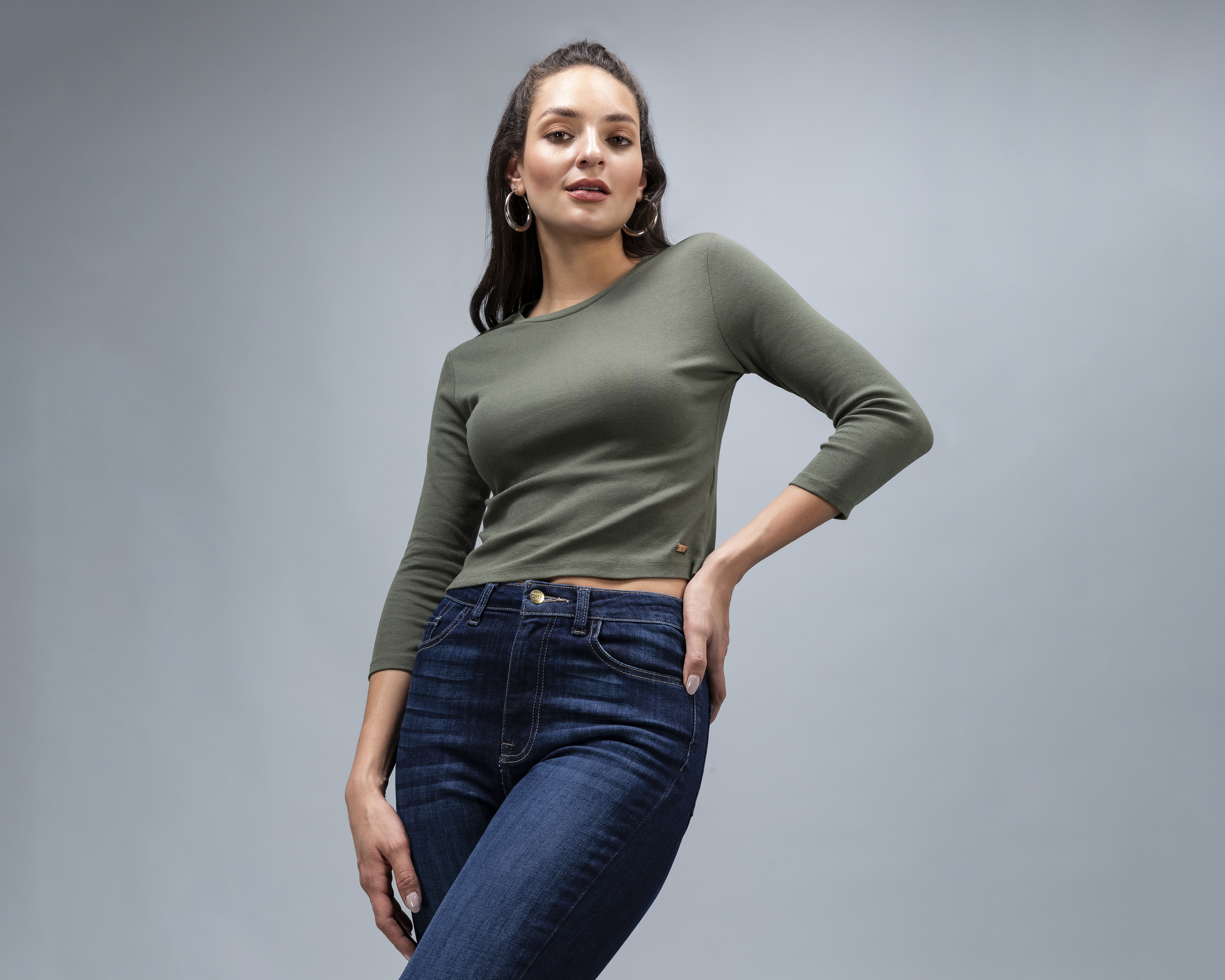 Foto 3 pulgar | Foto 2 | Playera Manga 3/4 Jennifer Lopez para Mujer