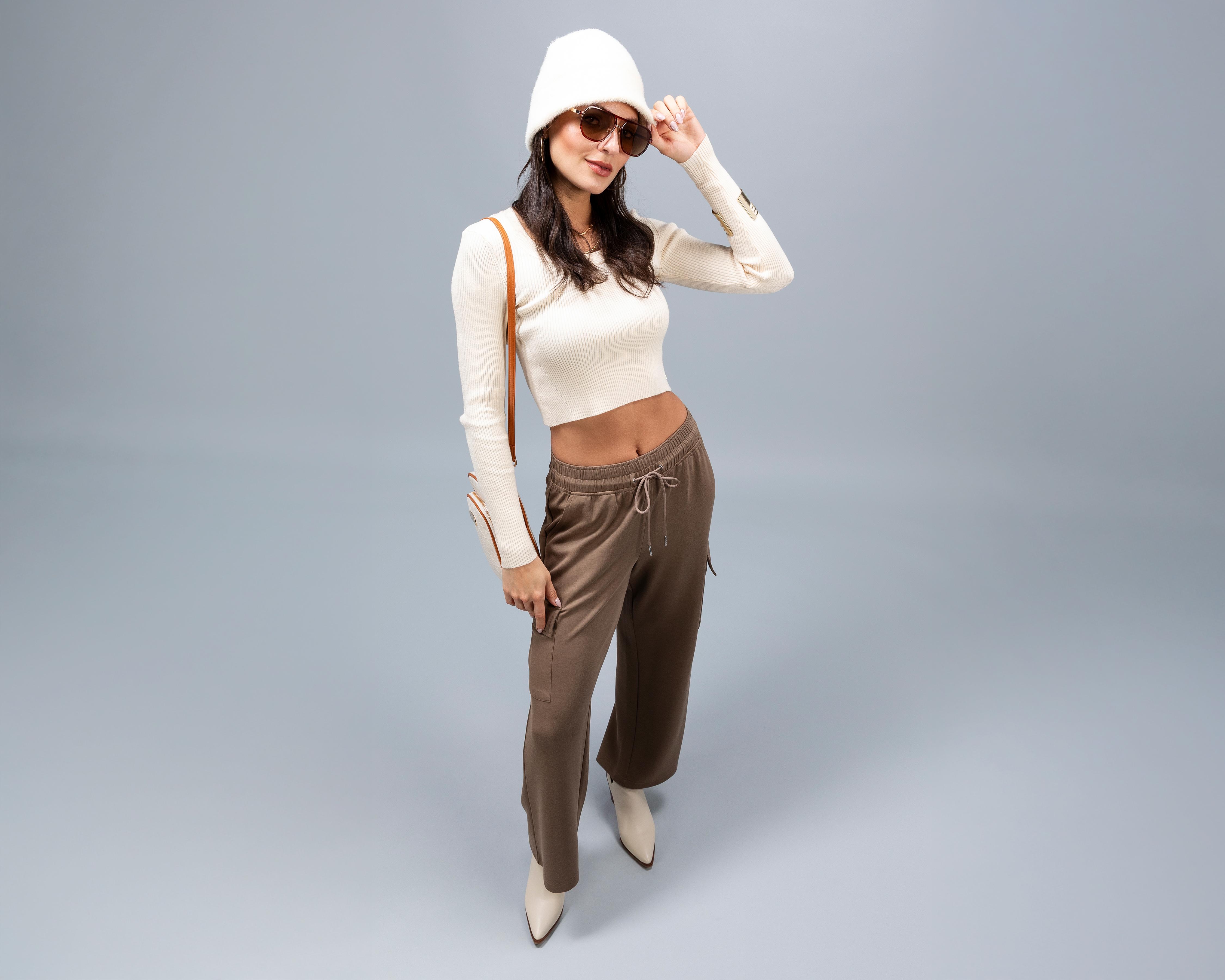 Foto 2 pulgar | Foto 1 | Playera Manga Larga Jennifer Lopez para Mujer