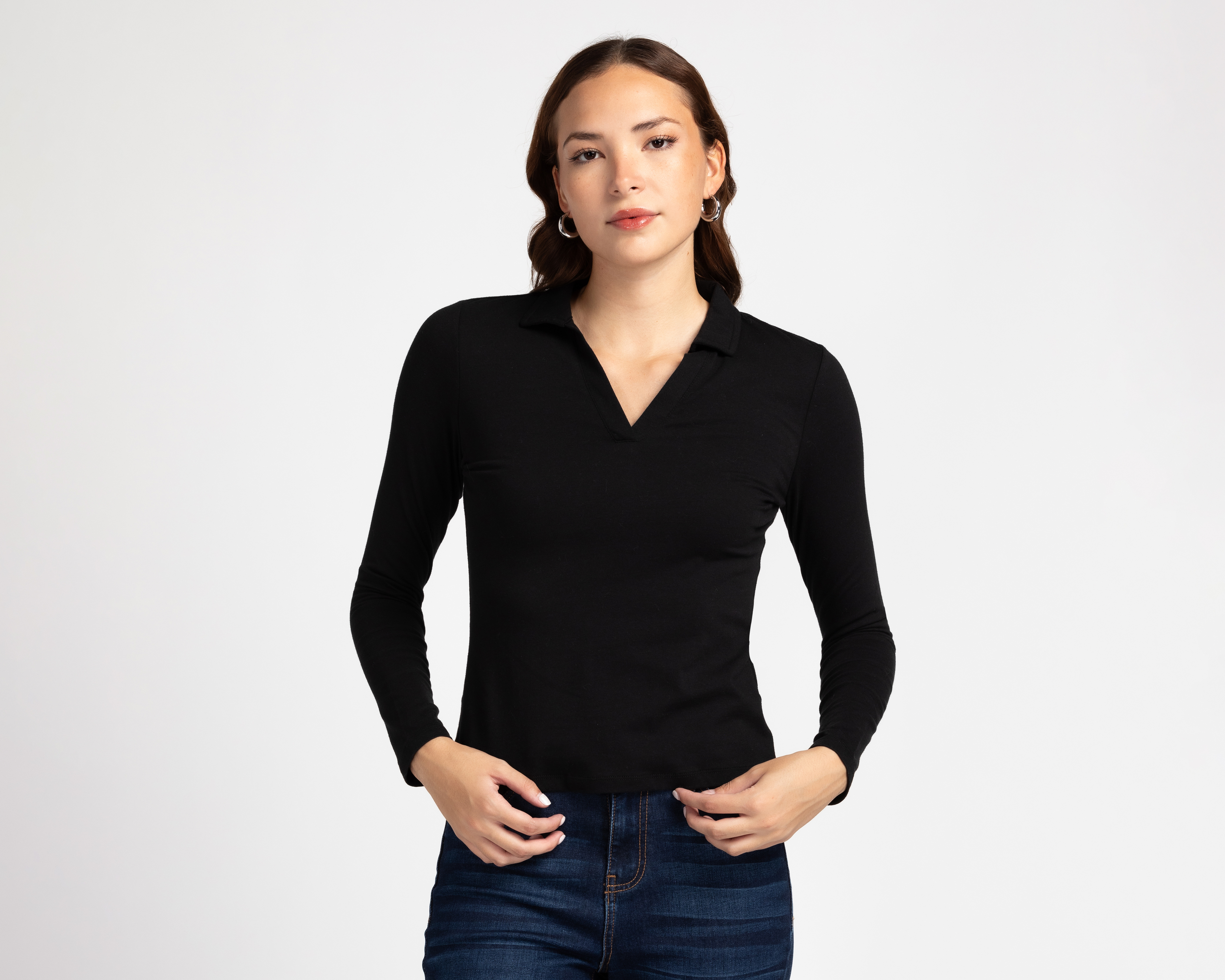 Playera Polo Refill Cuello V Manga Larga Negra para Mujer
