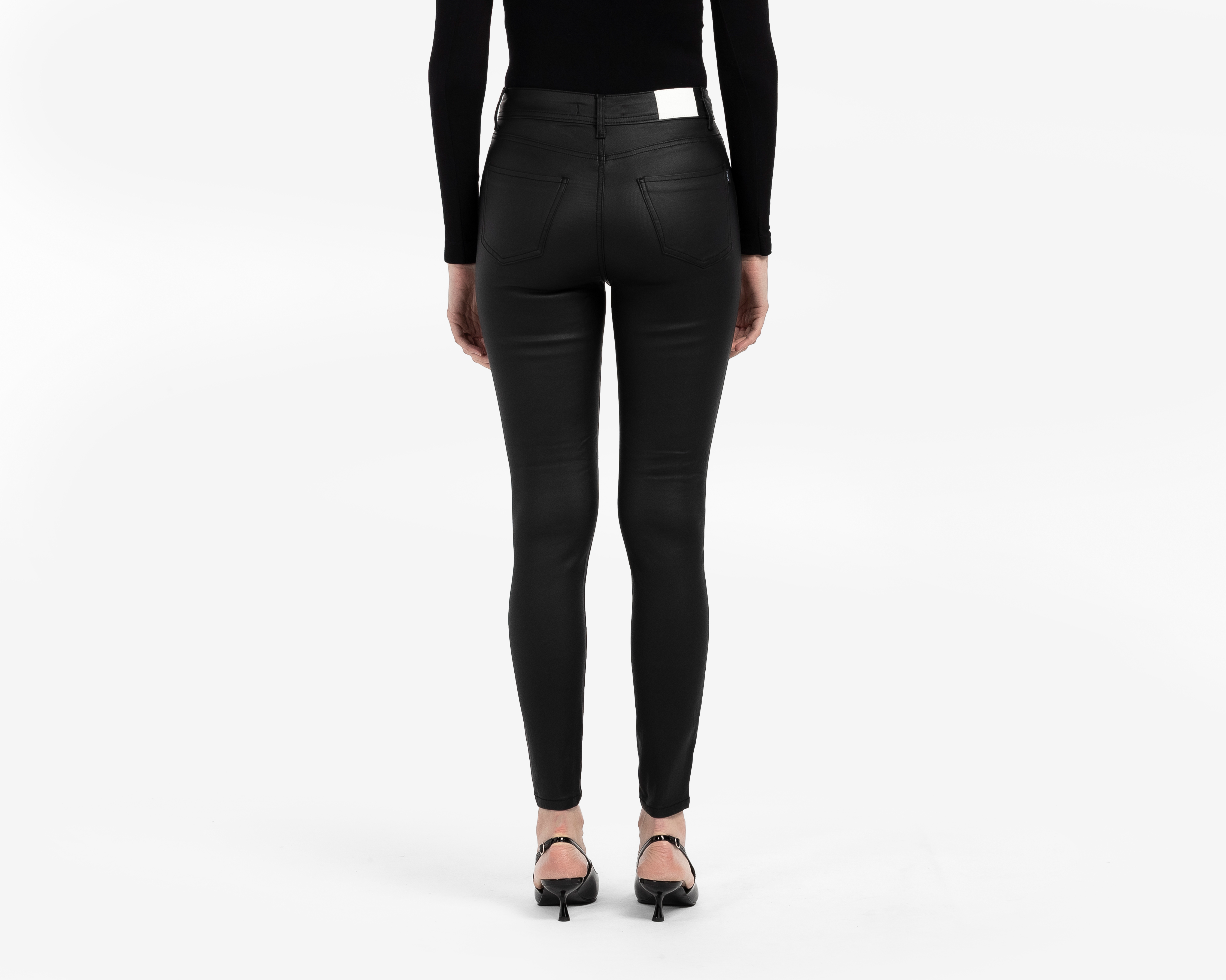 Foto 4 pulgar | Foto 3 | Jeans Skinny Bebe para Mujer