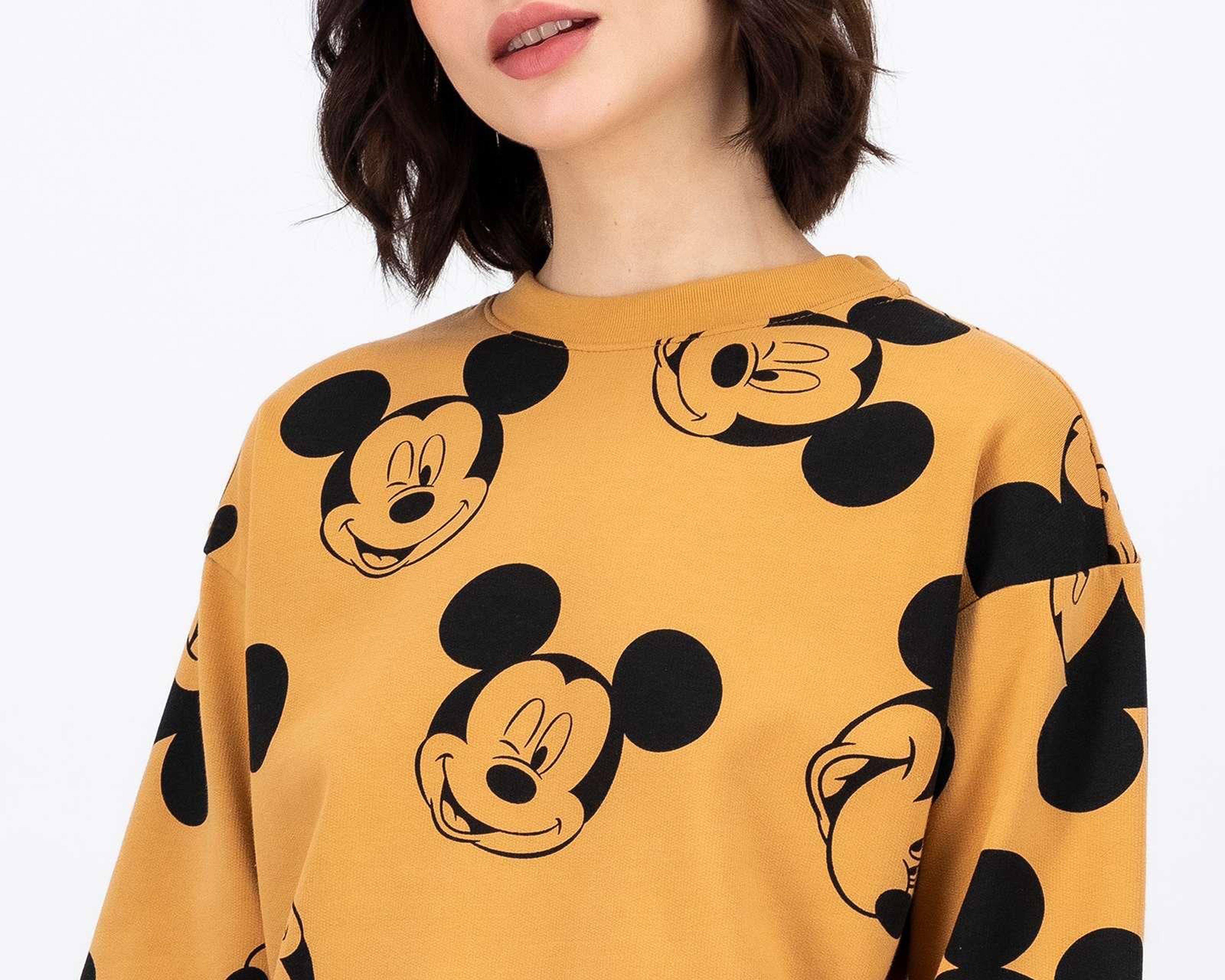 Foto 4 pulgar | Foto 3 | Sudadera Mickey Mouse & Friends Refill