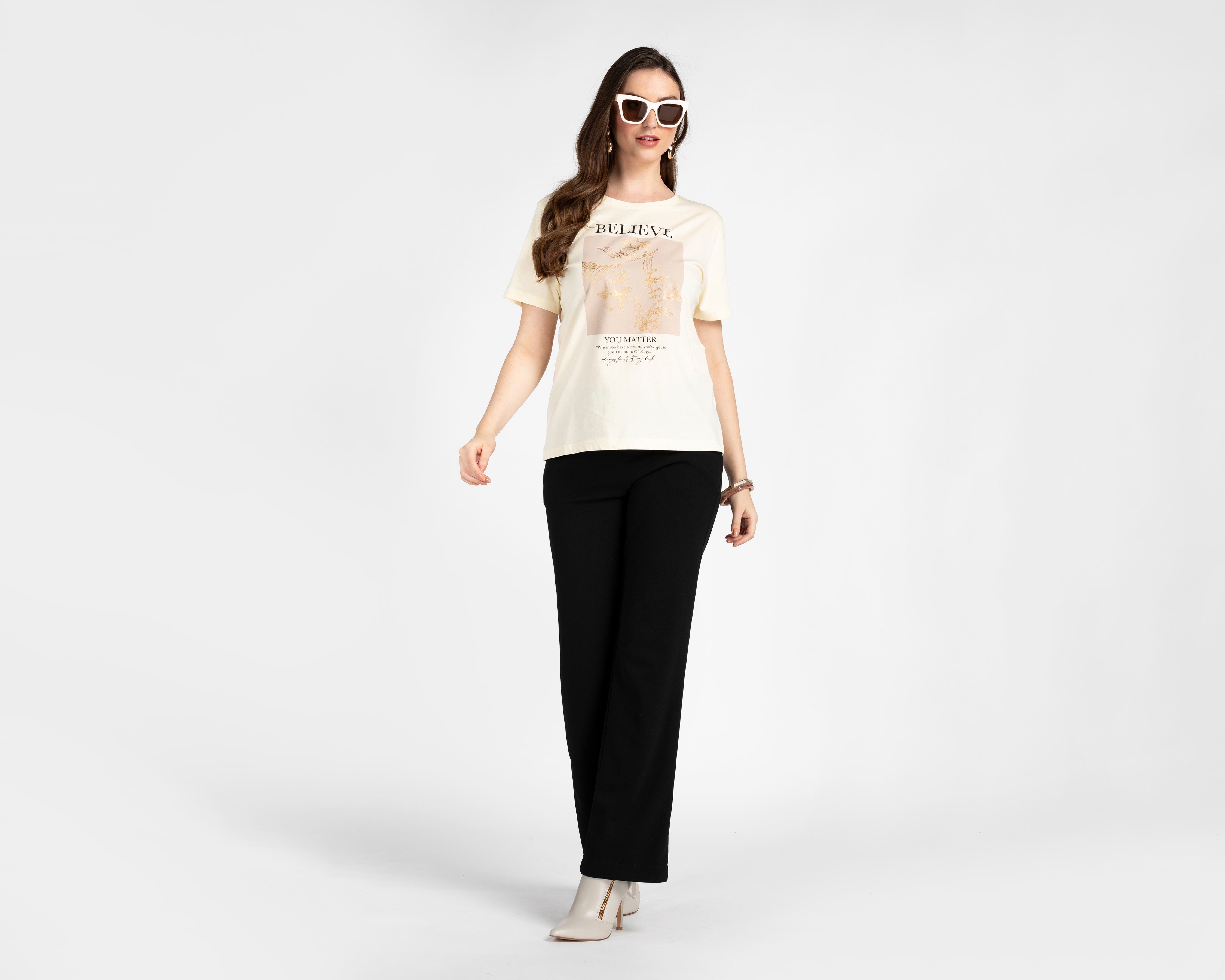 Foto 2 | Foto 2 | Playera Sahara Manga Corta para Mujer