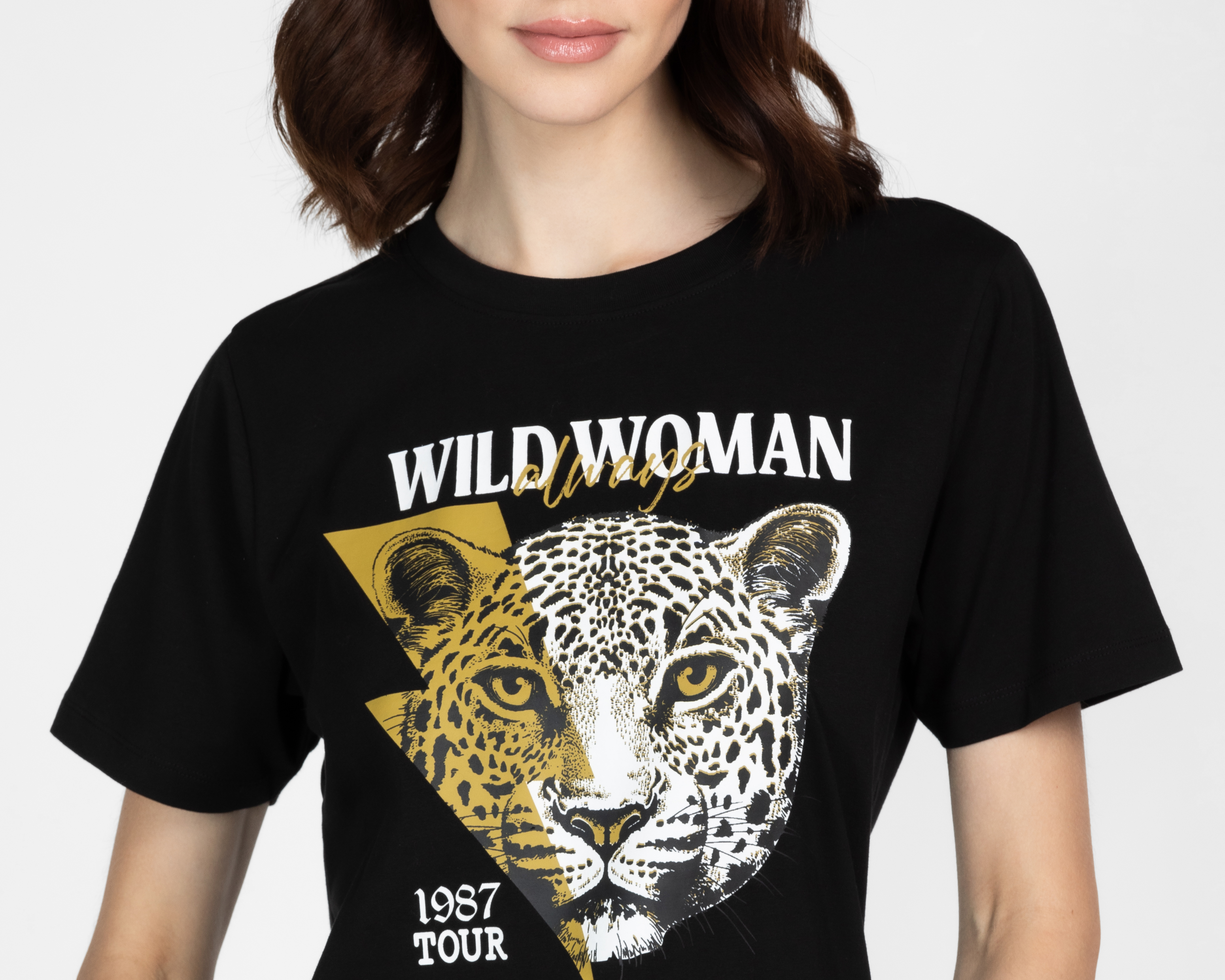 Foto 5 pulgar | Foto 4 | Playera Lucky Star Manga Corta para Mujer