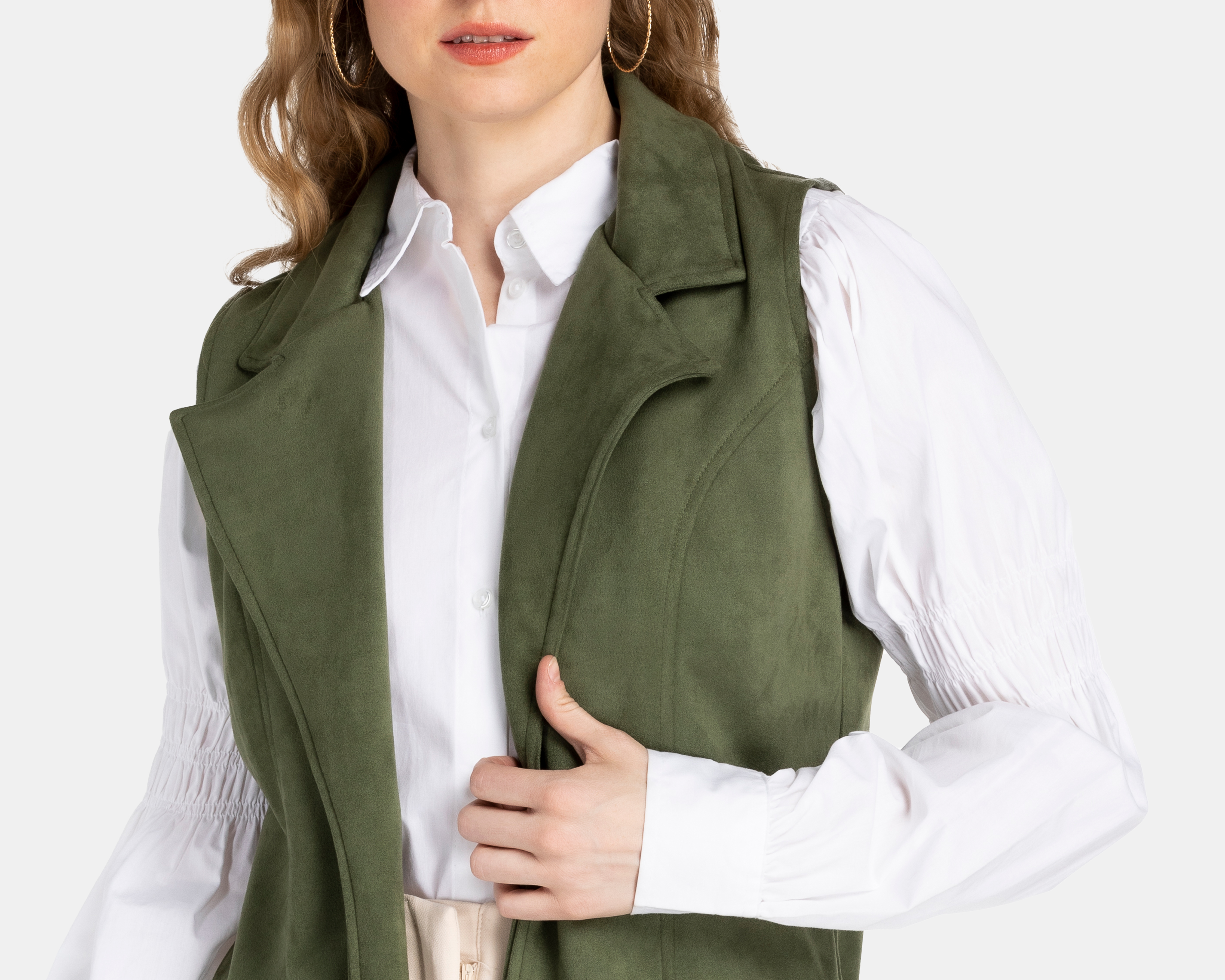 Foto 5 pulgar | Foto 4 | Chaleco Jennifer Lopez con Bolsas