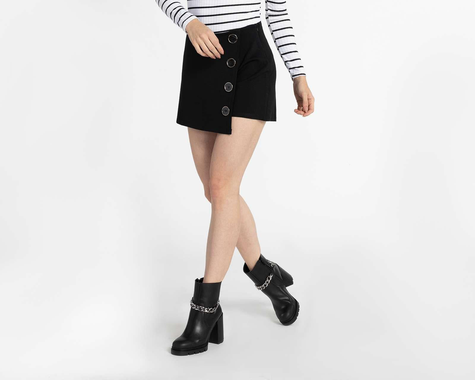 Short Falda Thinner con Botones