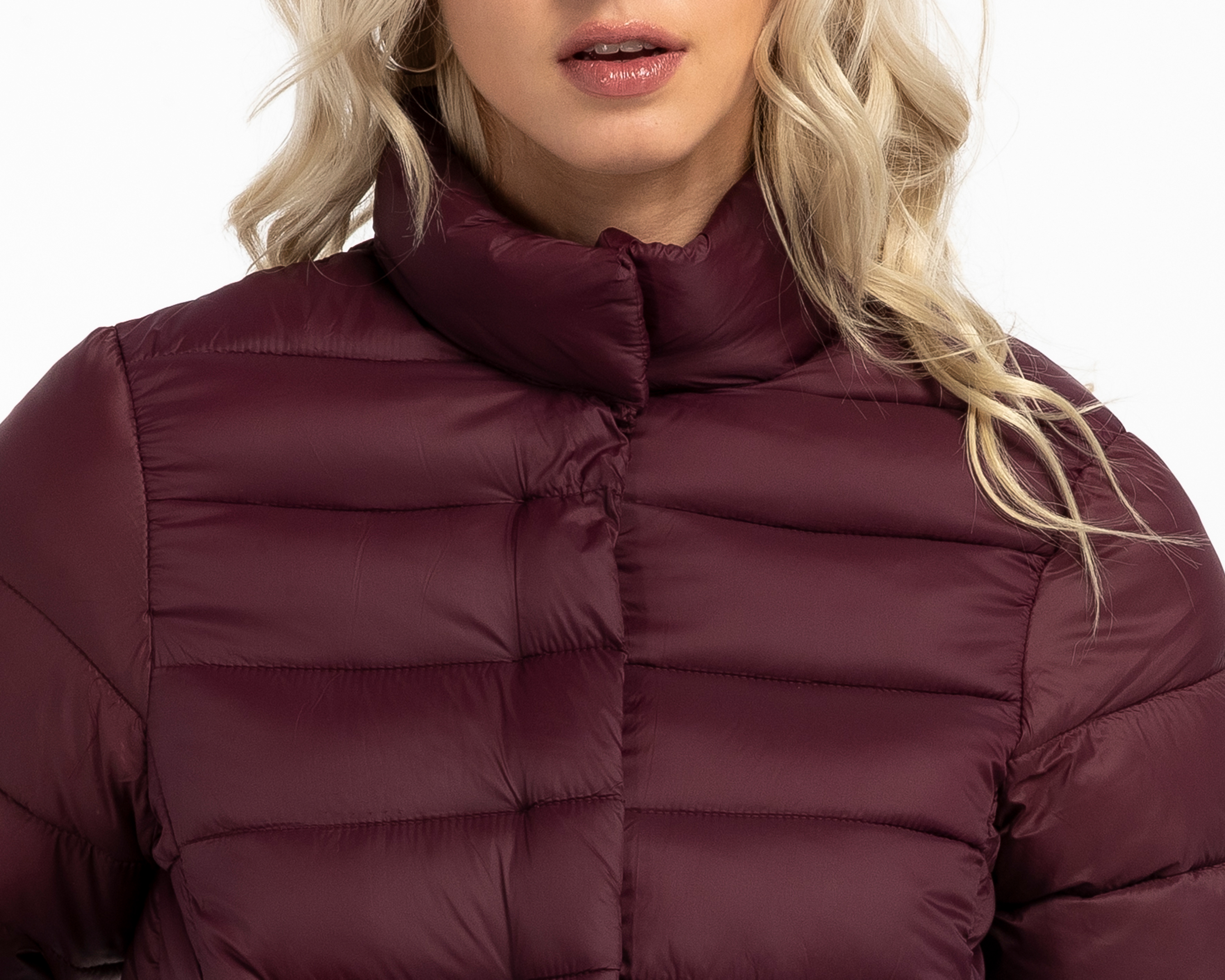 Foto 5 pulgar | Foto 4 | Chamarra Capitonada Refill para Mujer