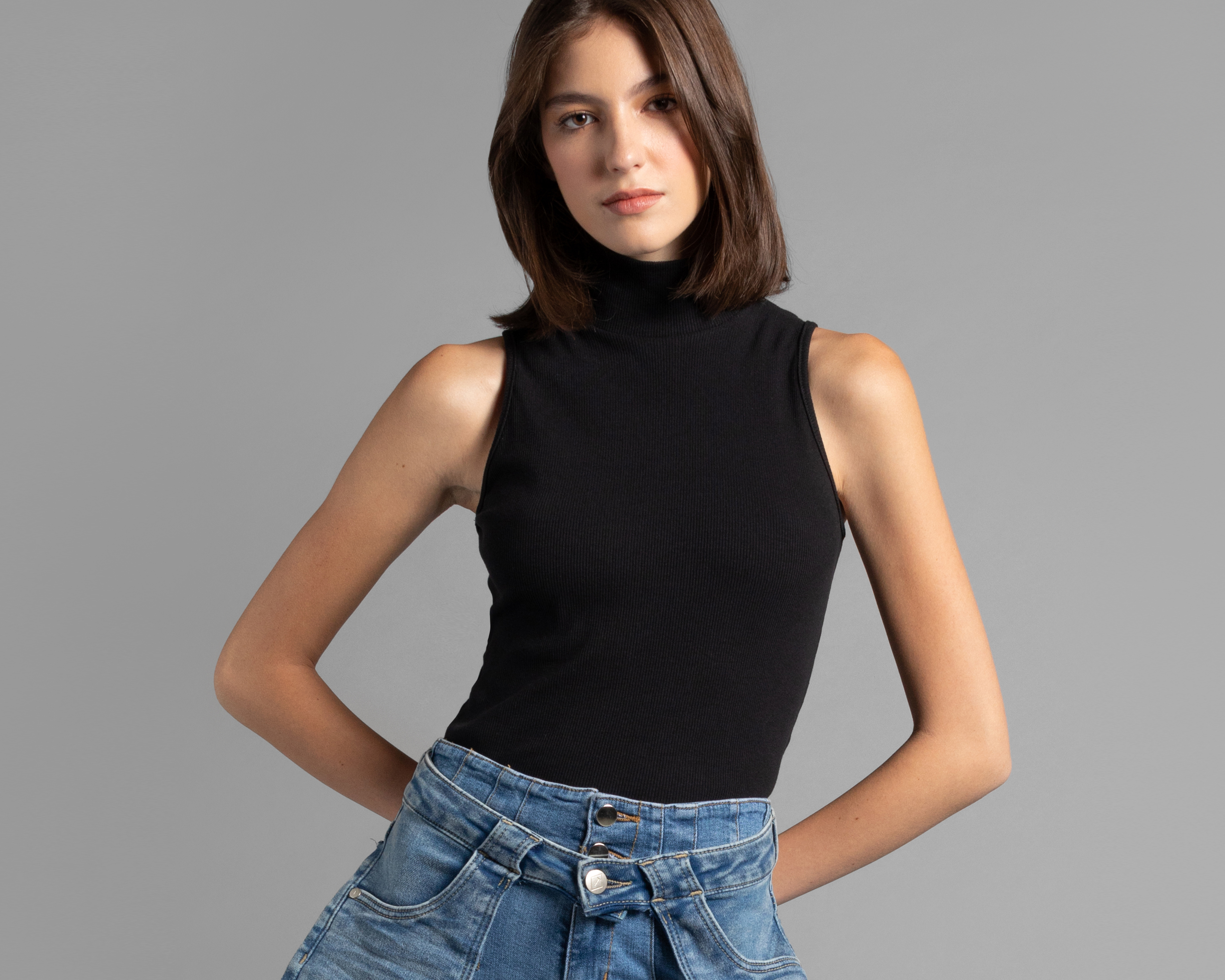 Foto 1 | Foto 1 | Blusa Thinner sin Mangas Cuello Alto