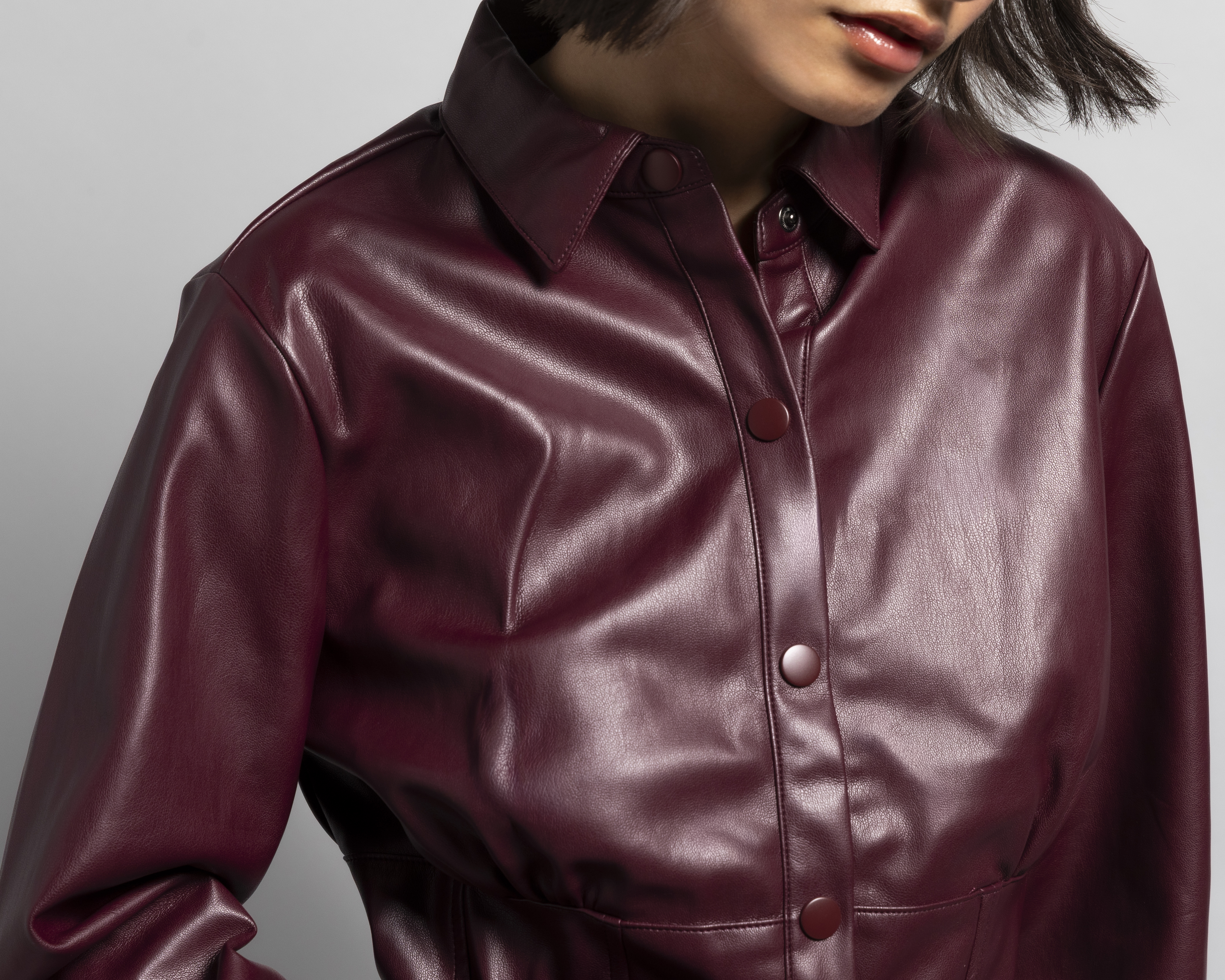 Foto 5 pulgar | Foto 4 | Sobrecamisa Manga Larga Strona para Mujer