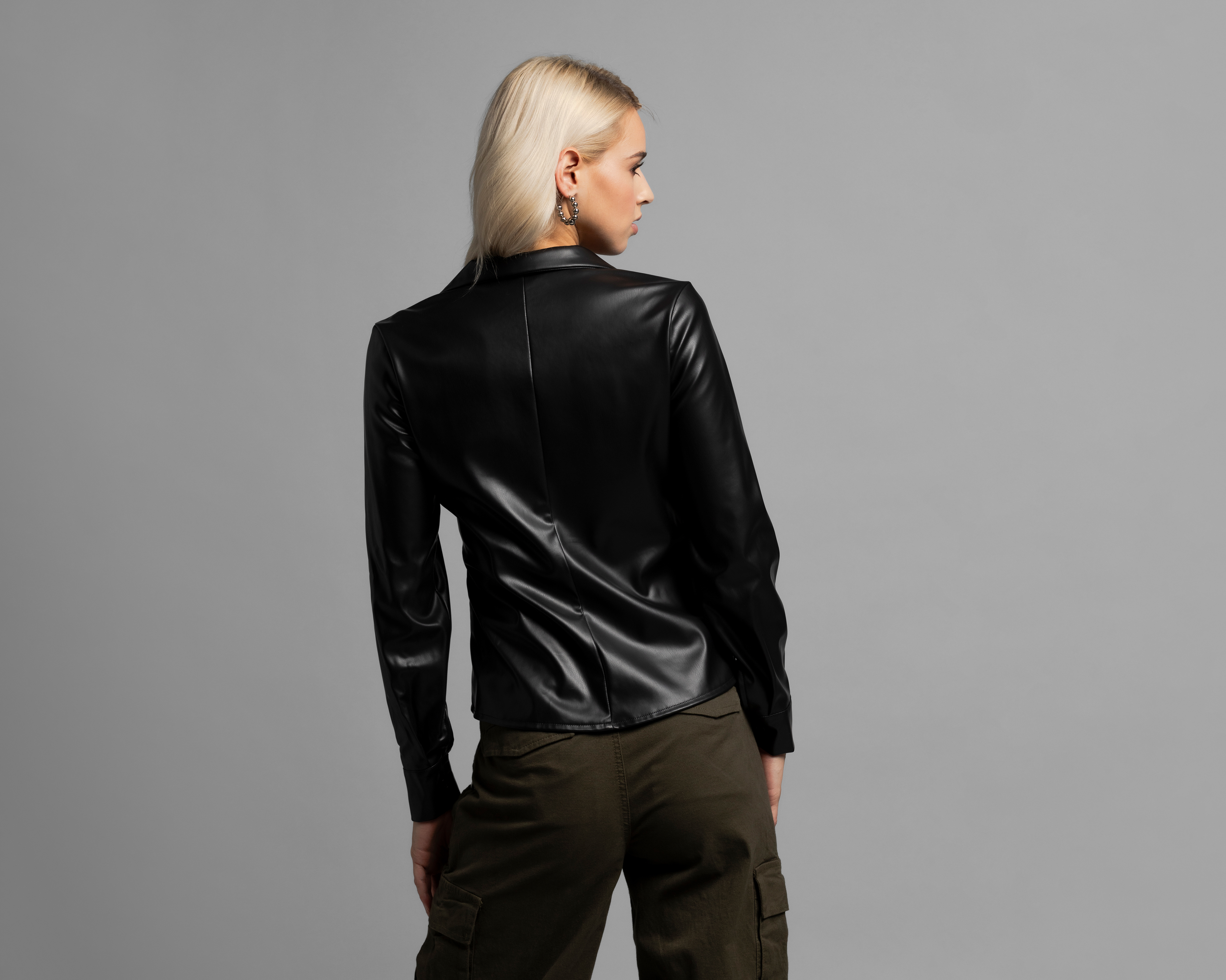 Foto 4 pulgar | Foto 3 | Blusa Manga Larga Strona para Mujer