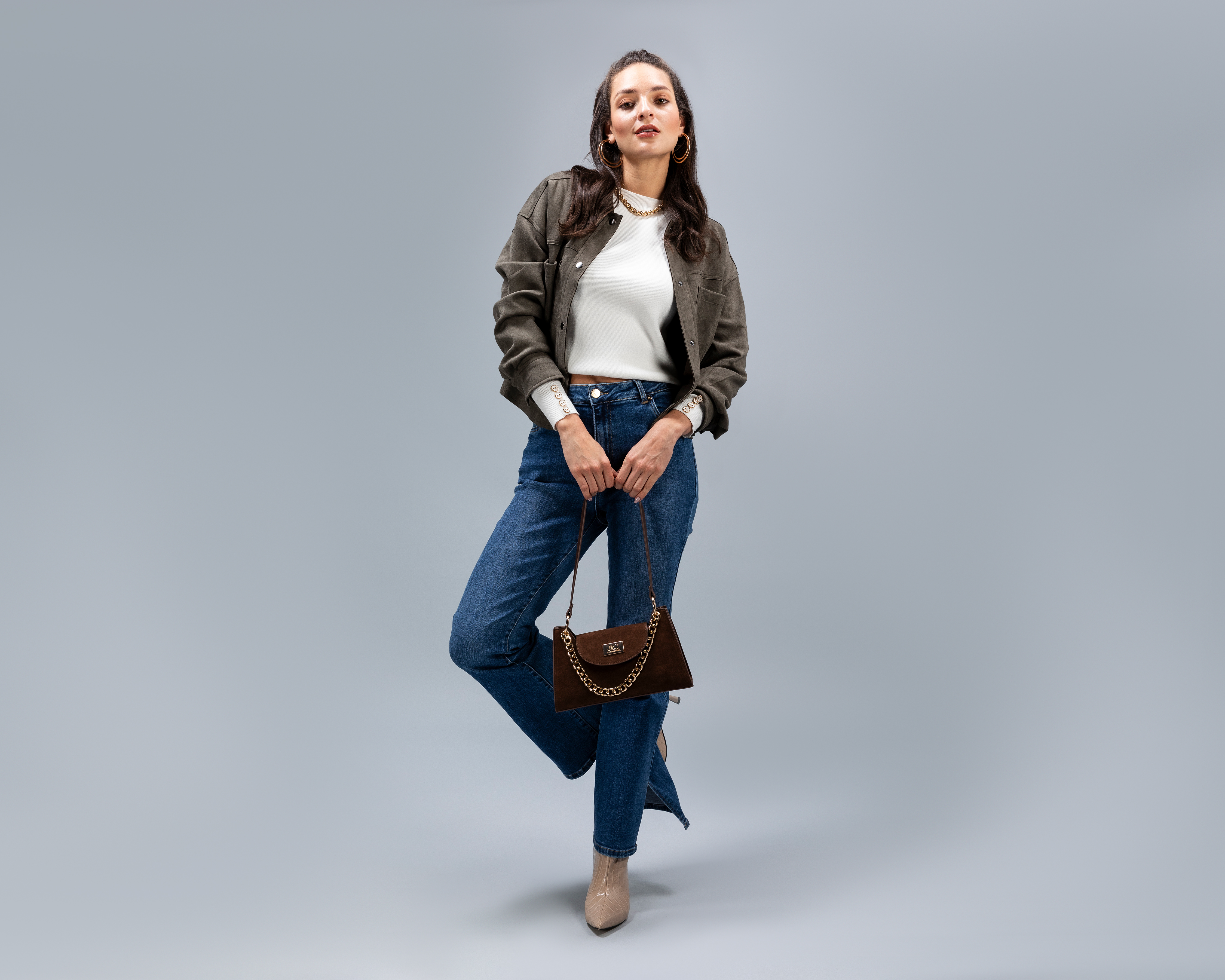 Foto 2 pulgar | Foto 1 | Blusa Manga Larga Jennifer Lopez Juvenil