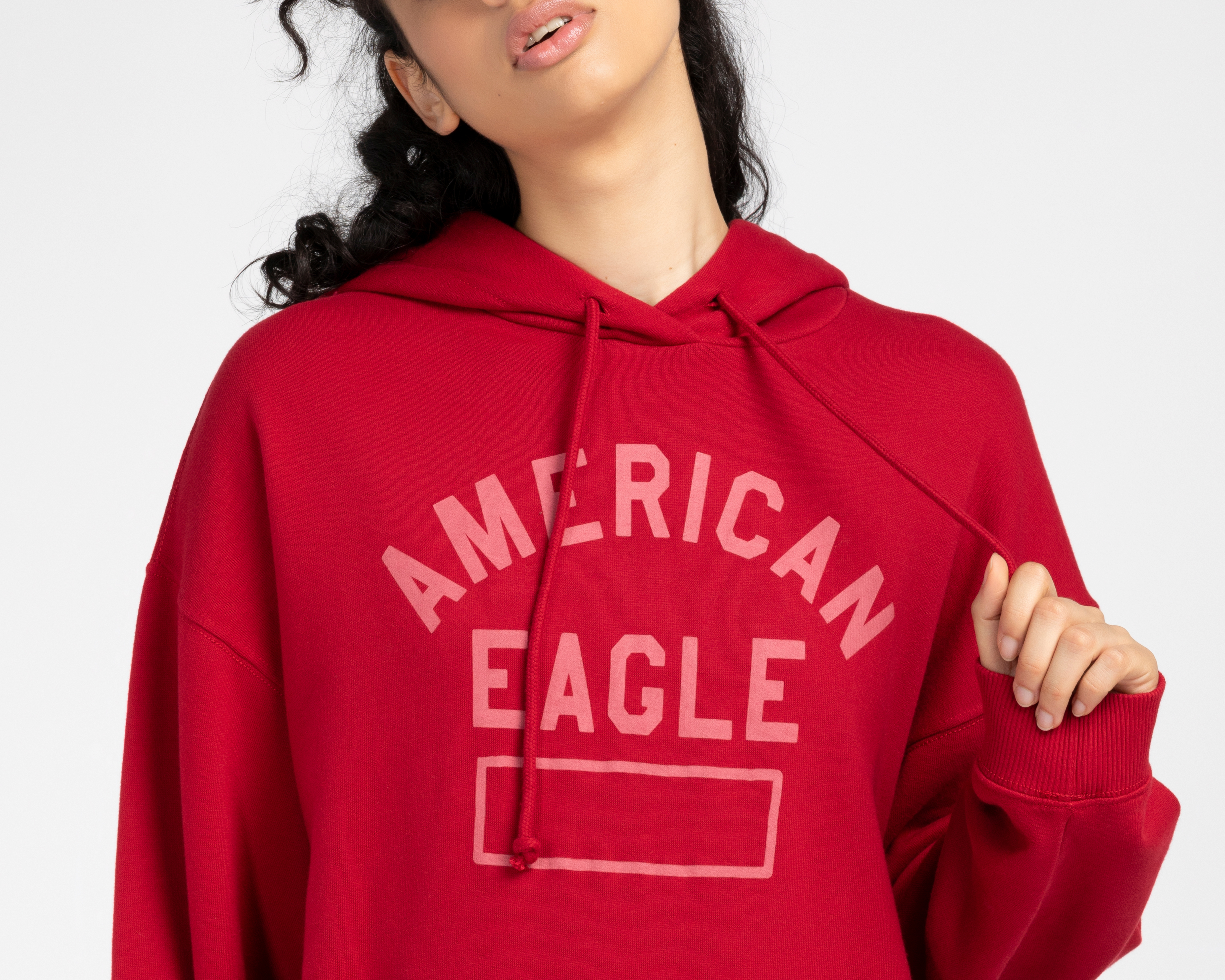 Foto 5 pulgar | Foto 4 | Sudadera con Capucha American Eagle para Mujer