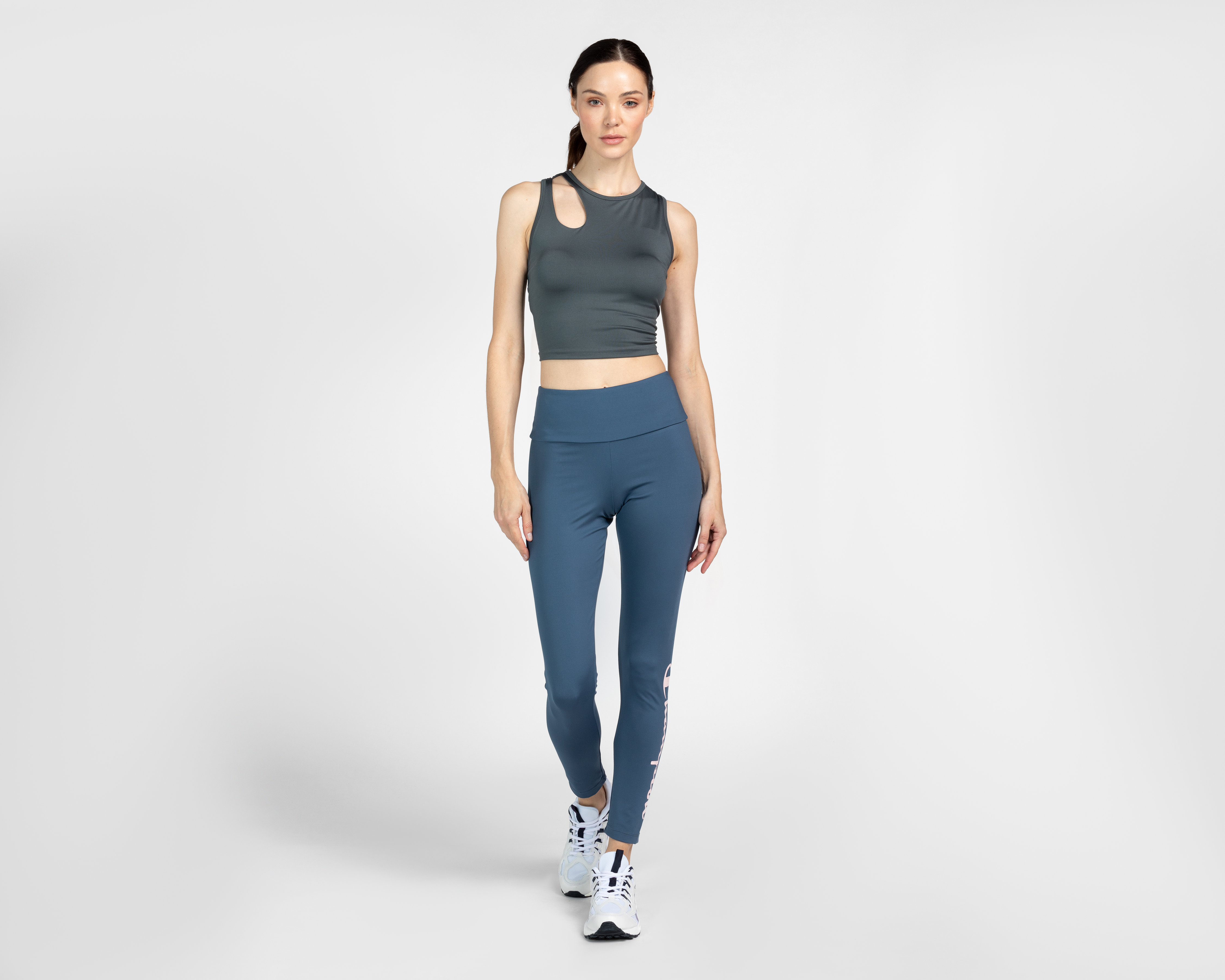 Foto 3 pulgar | Foto 2 | Mallas de Entrenamiento Champion para Mujer