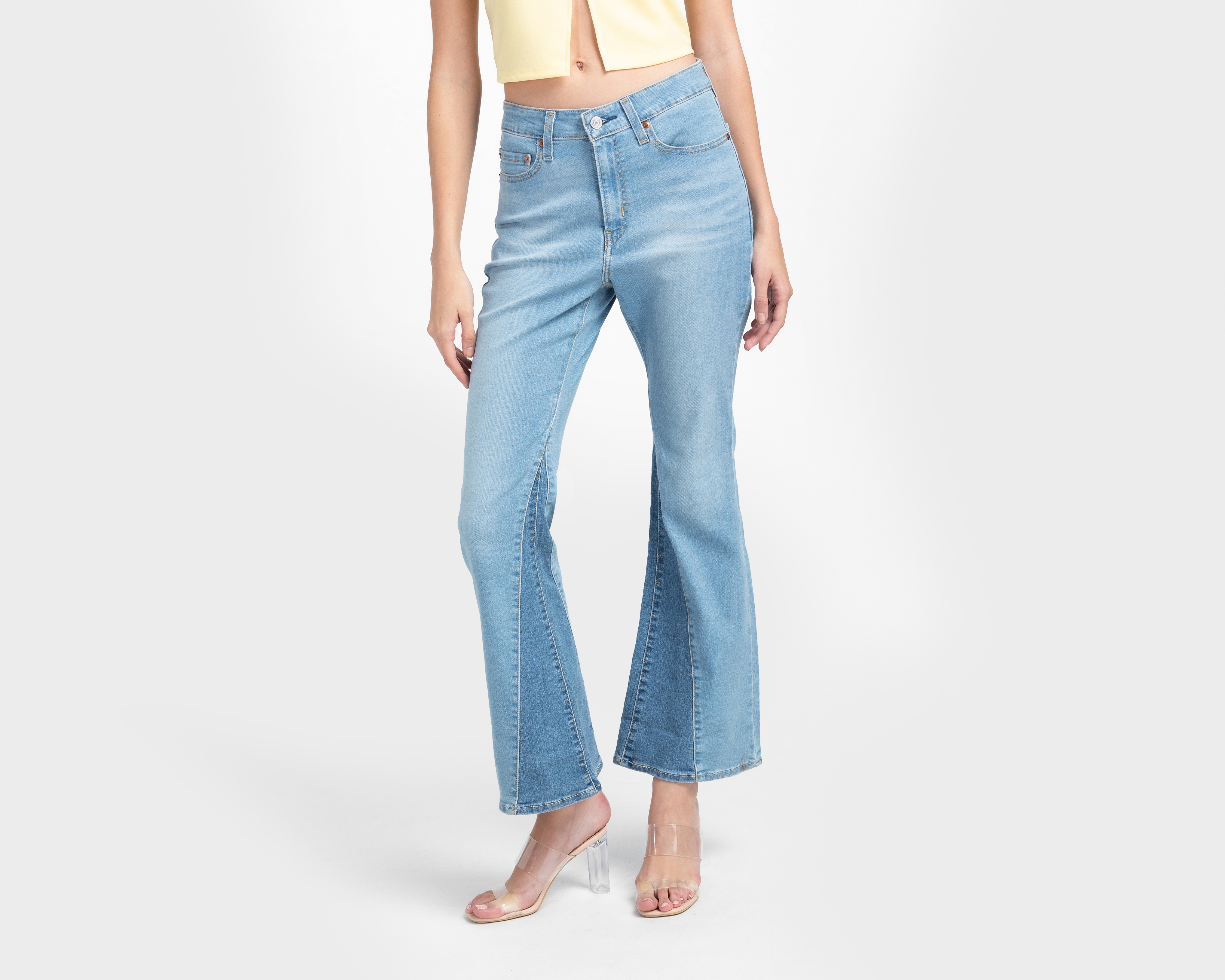 Jeans Flare Levi's 726 para Mujer