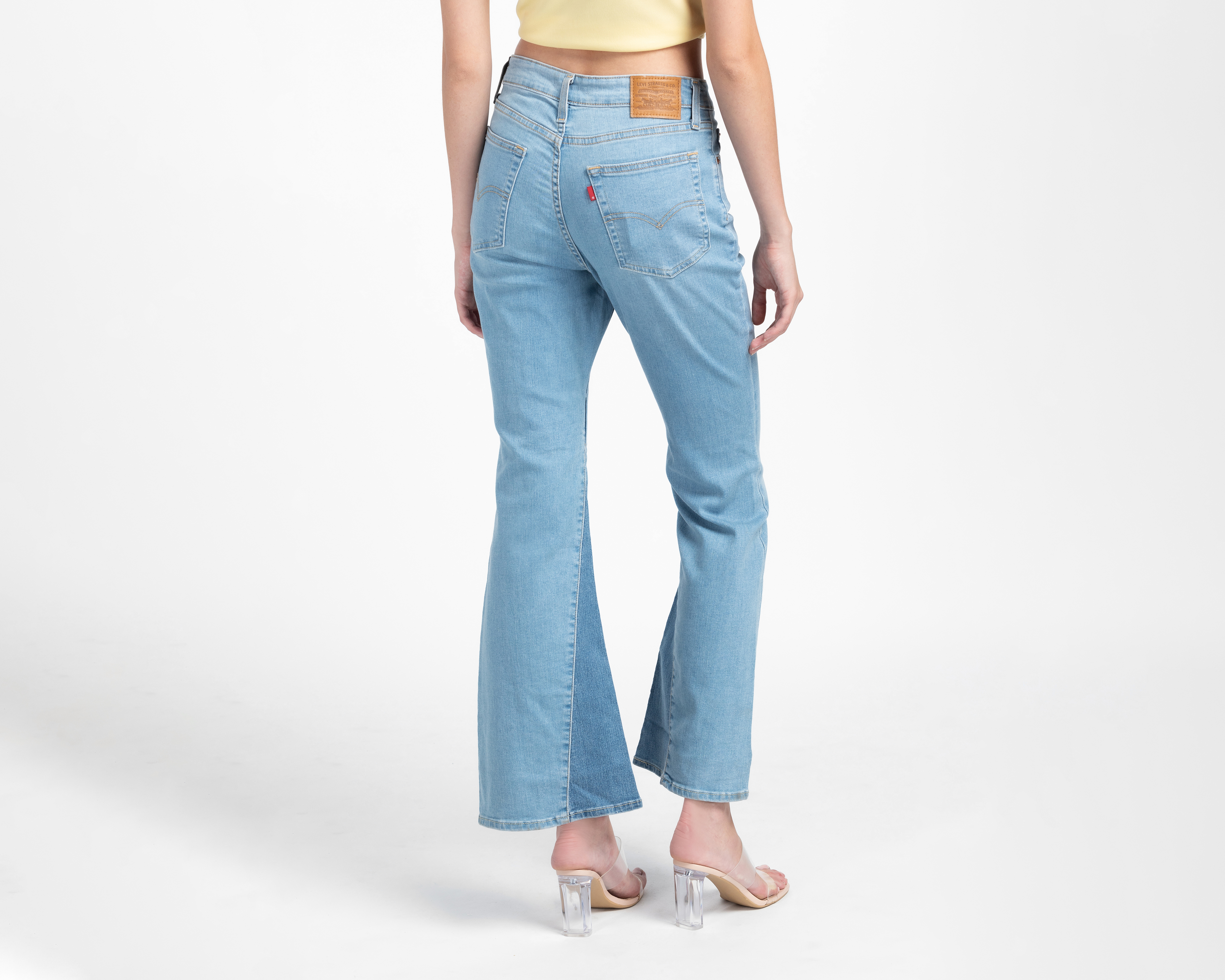 Foto 3 | Foto 3 | Jeans Flare Levi's 726 para Mujer