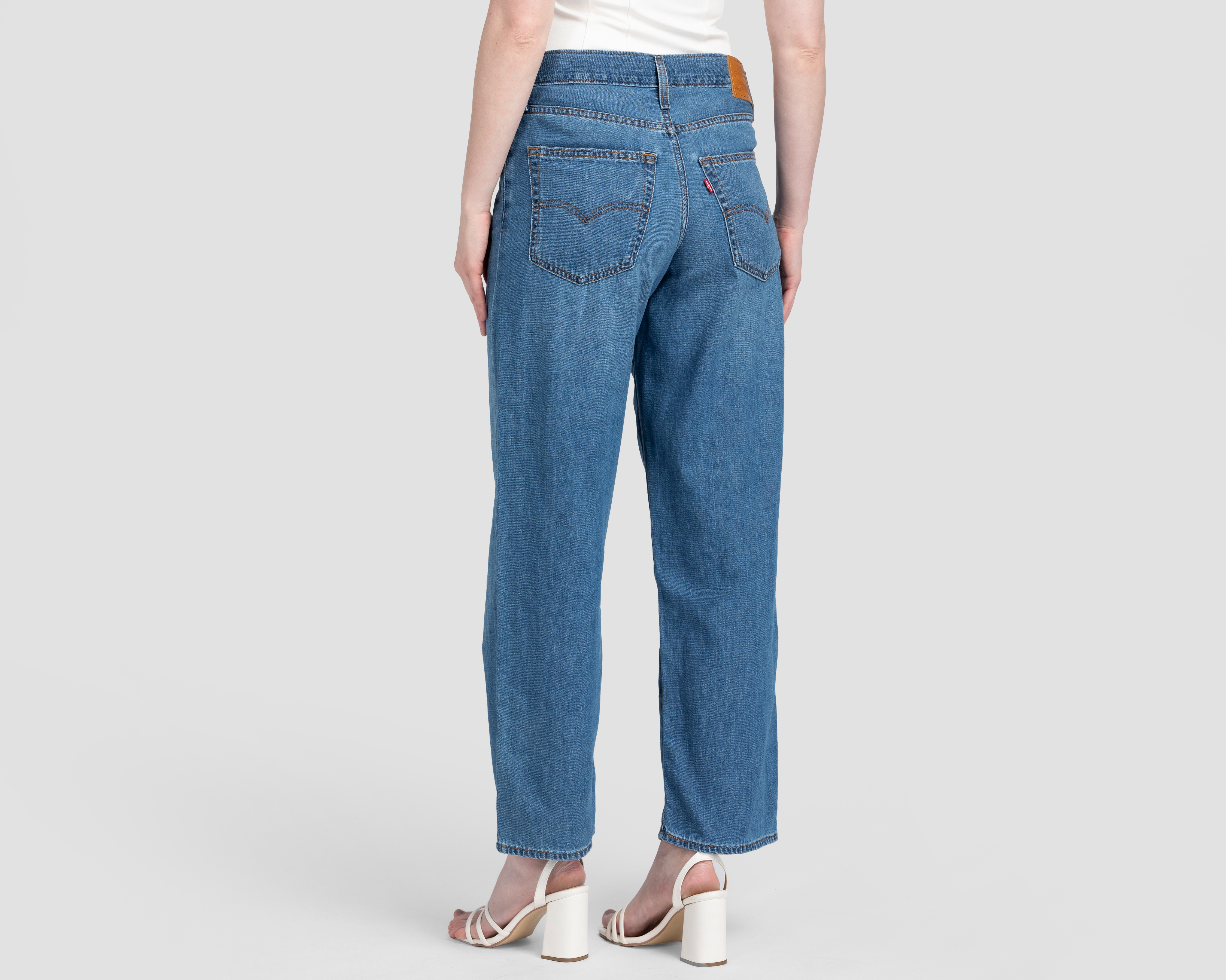 Foto 4 pulgar | Foto 3 | Jeans Baggy Dad Levi's para Mujer