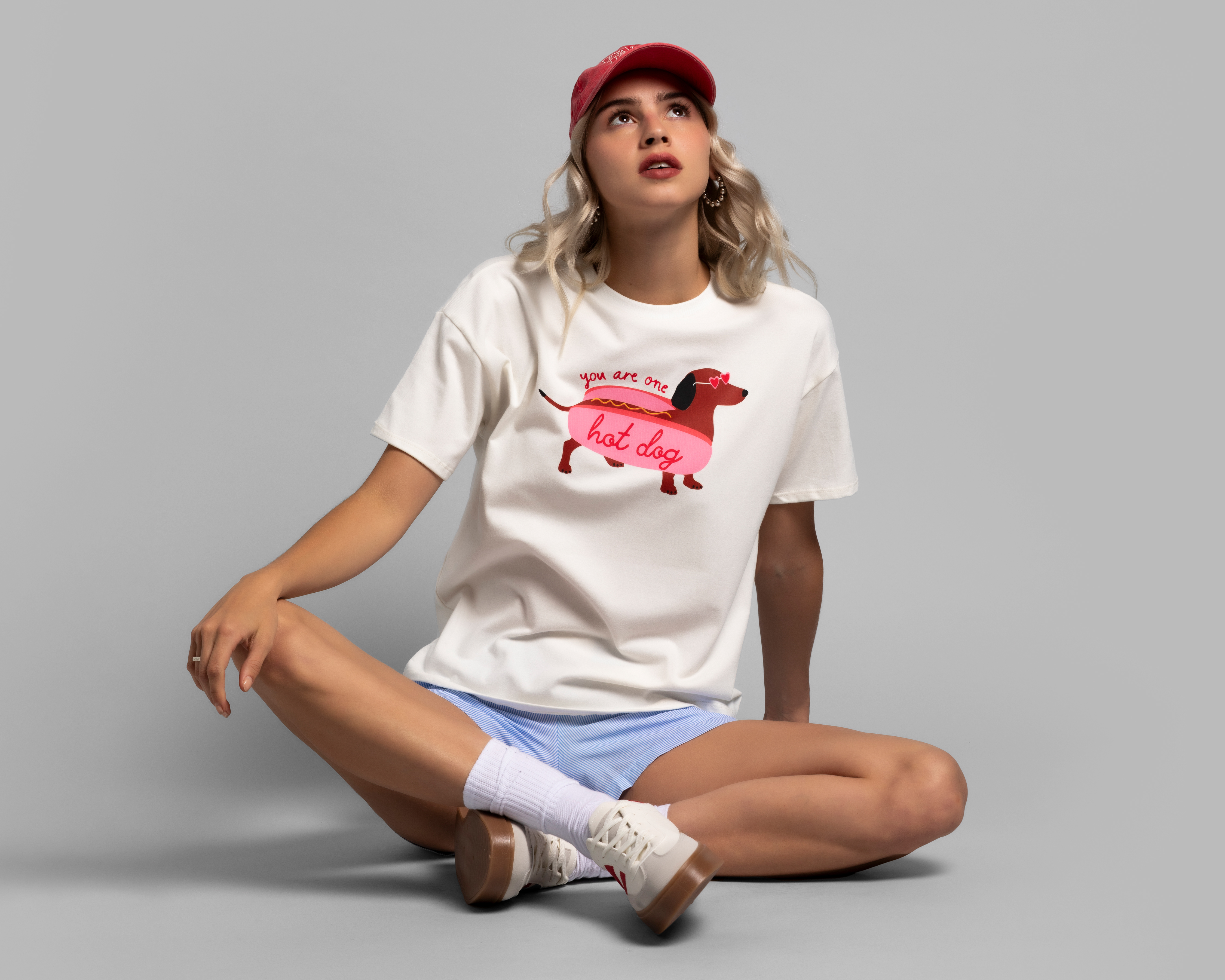 Foto 2 pulgar | Foto 1 | Playera Manga Corta Hot Dog Strona para Mujer