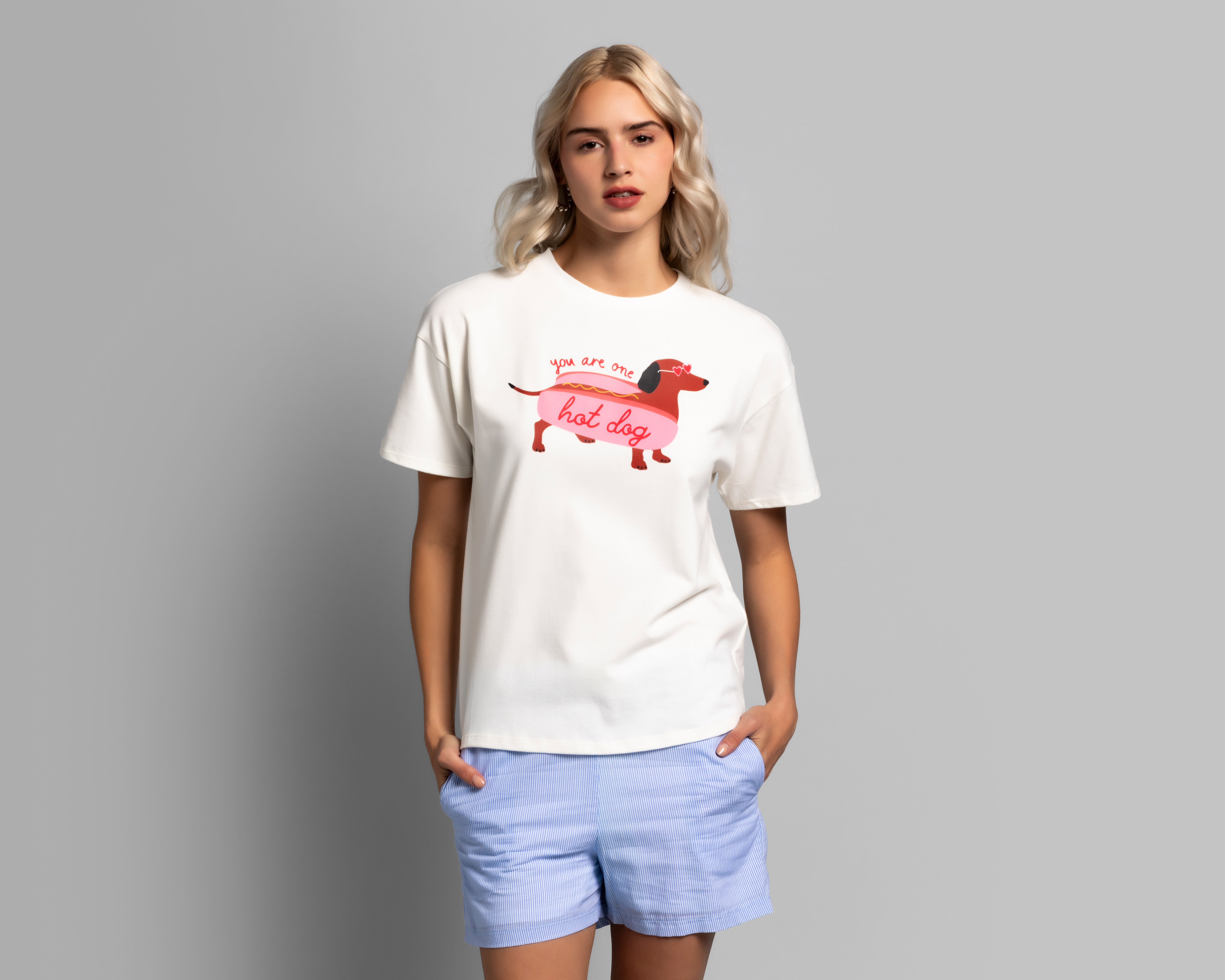 Foto 3 pulgar | Foto 2 | Playera Manga Corta Hot Dog Strona para Mujer