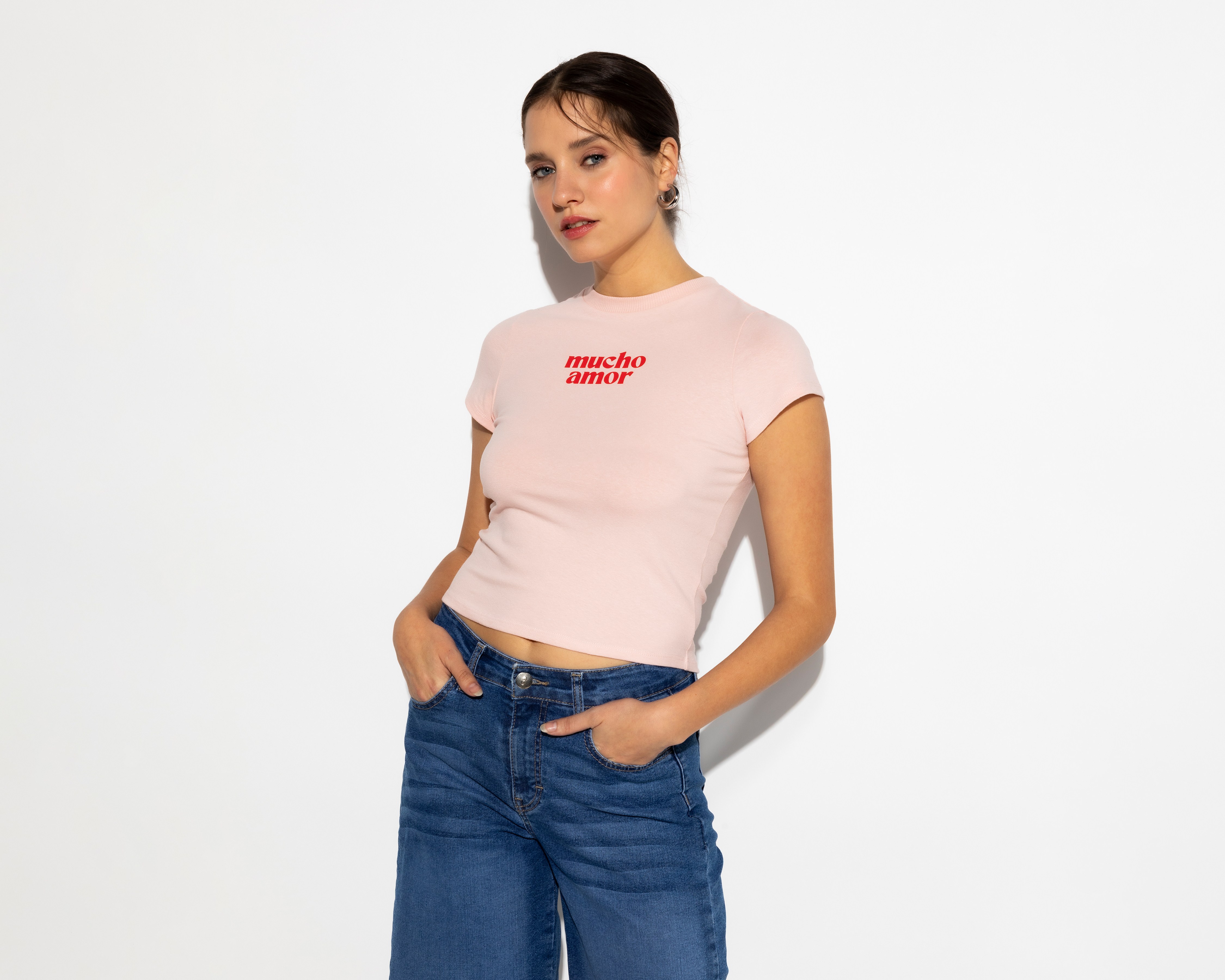 Foto 3 pulgar | Foto 2 | Playera Manga Corta Crop Mucho Amor Strona para Mujer