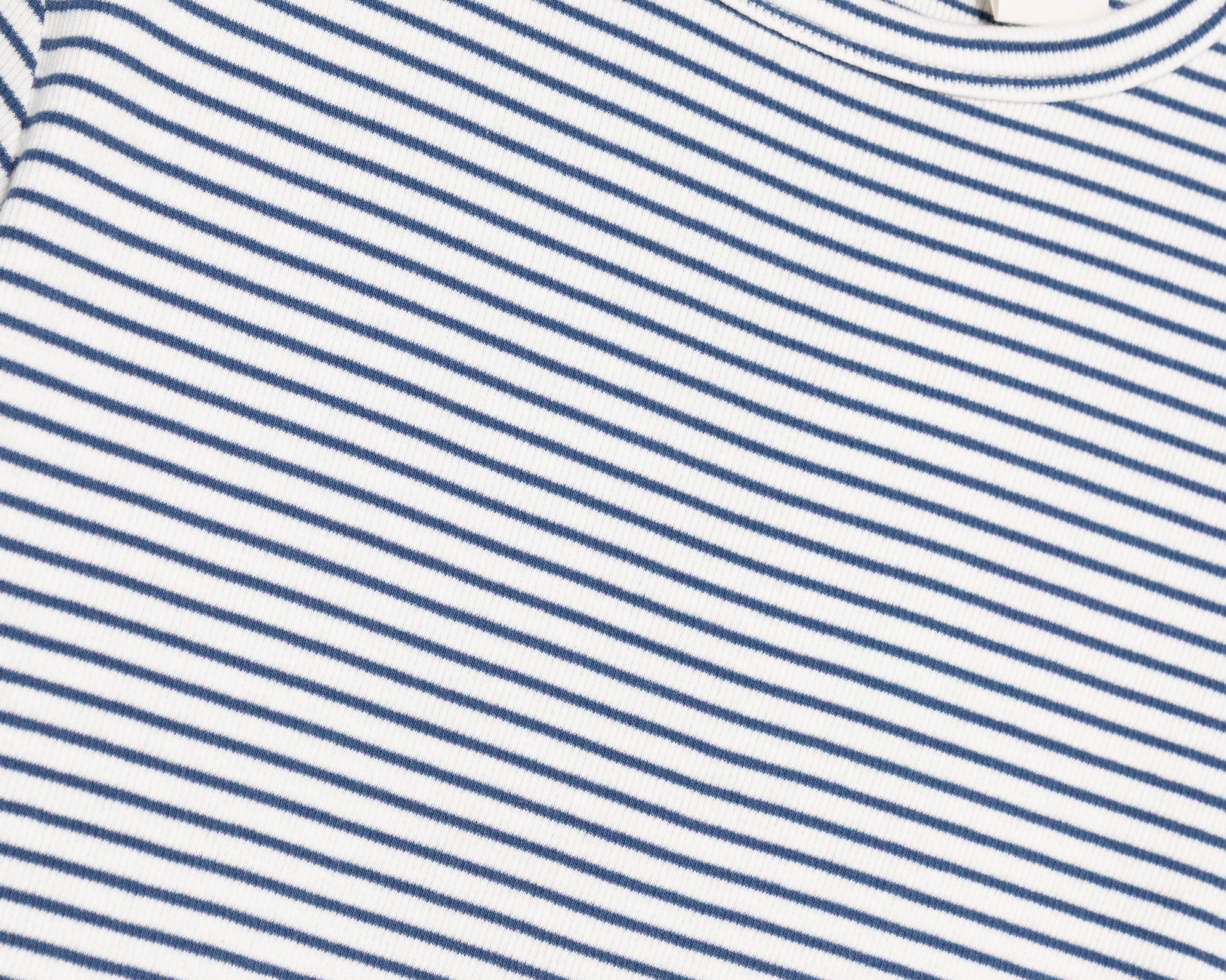 Foto 4 pulgar | Foto 3 | Playera de Manga Corta Levi's para Mujer