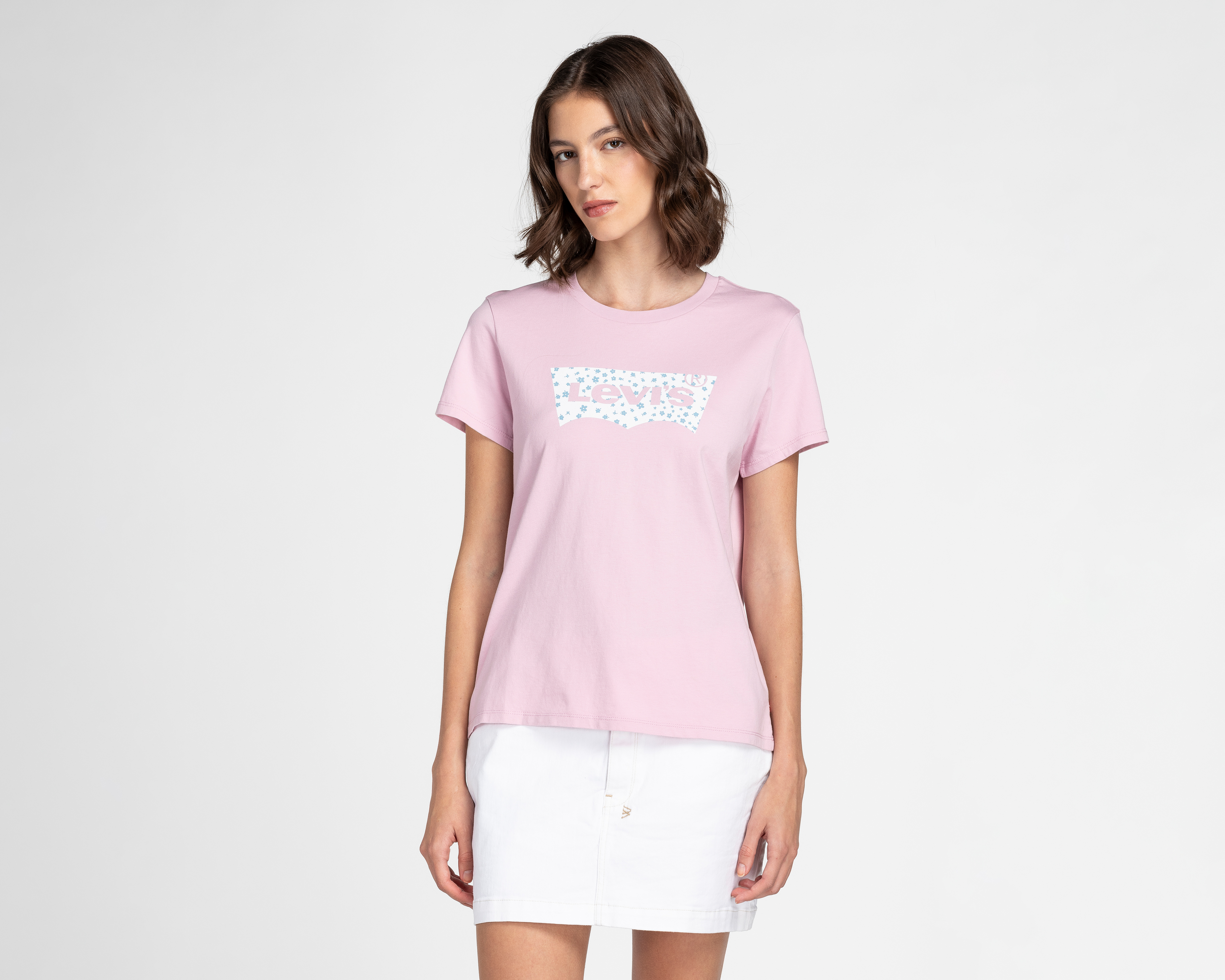 Foto 2 pulgar | Foto 1 | Playera Rosa Levi's para Mujer