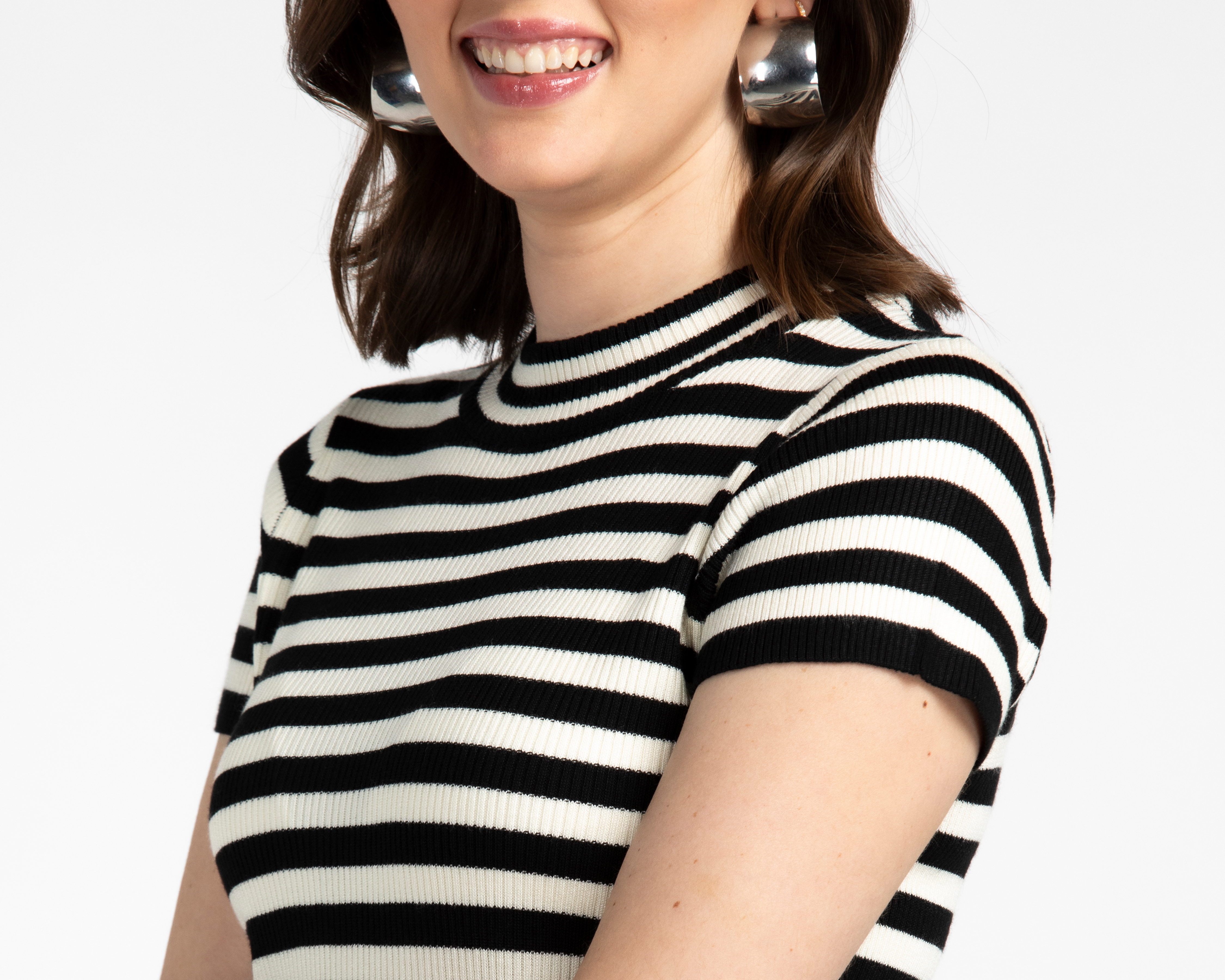 Foto 5 pulgar | Foto 4 | Playera Manga Corta Sahara para Mujer