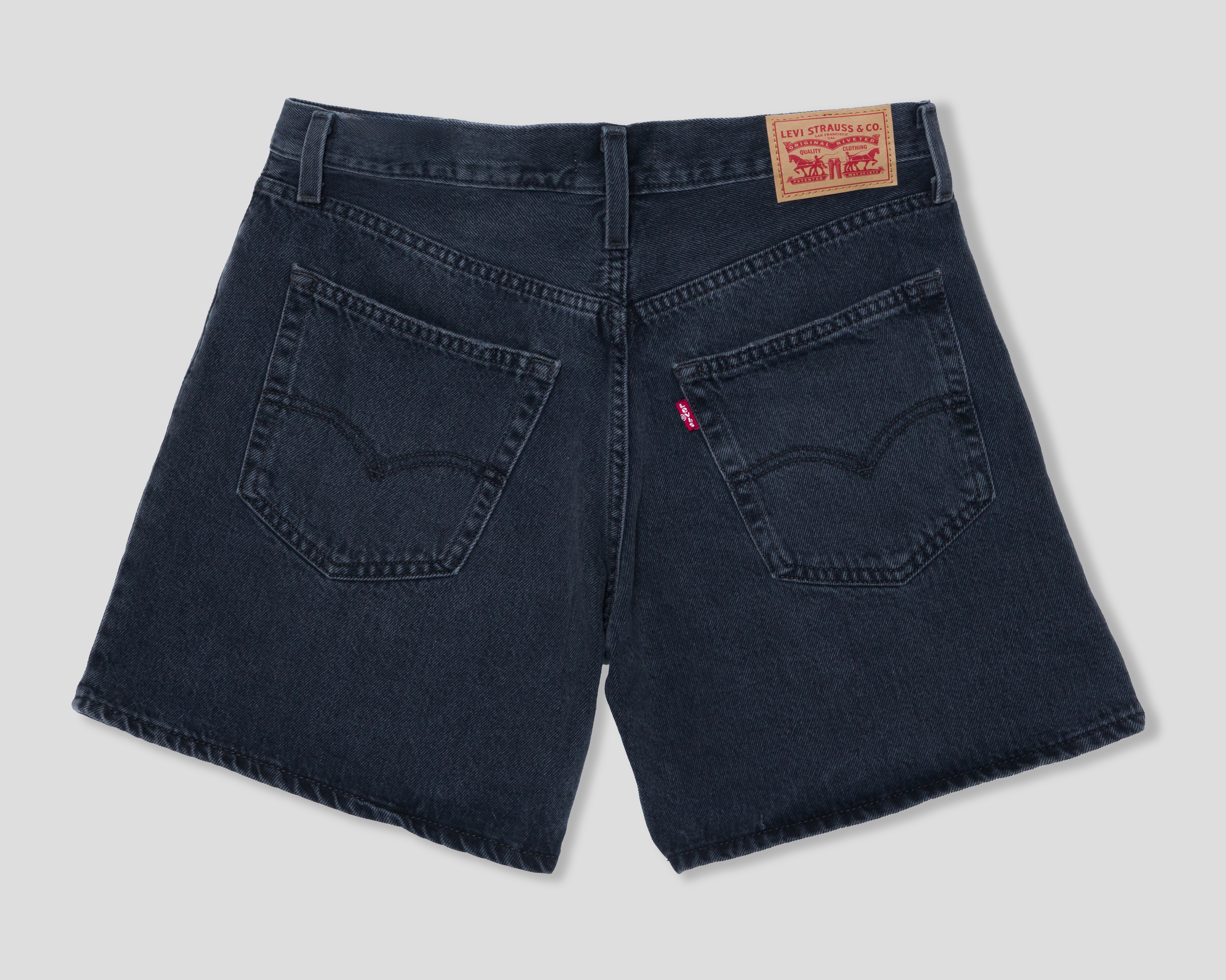 Foto 3 pulgar | Foto 2 | Short Levi's 94 Baggy de Mezclilla para Mujer