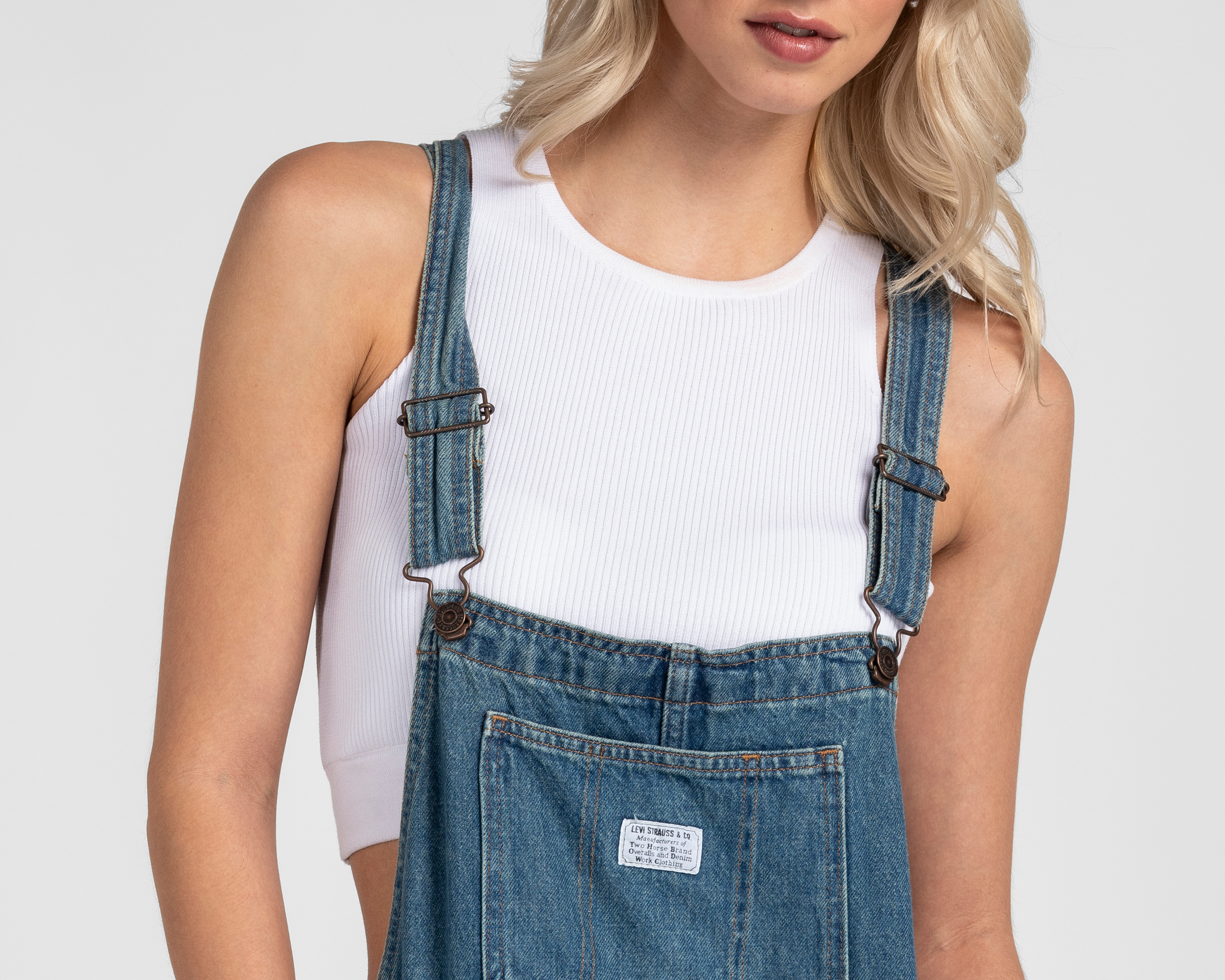 Foto 5 pulgar | Foto 4 | Jumper Casual Levi's Azul con Tirantes Juvenil