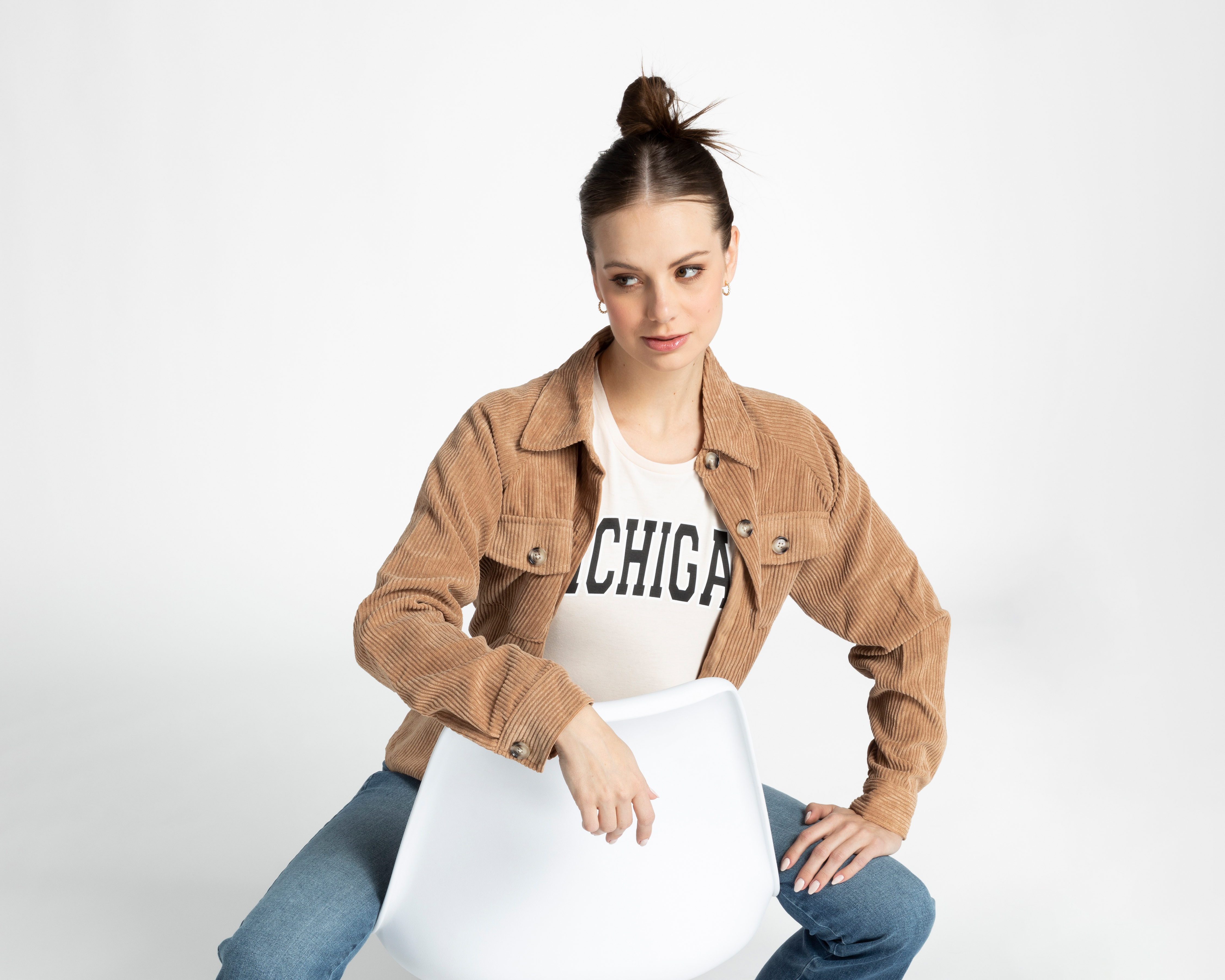 Foto 3 pulgar | Foto 2 | Playera Refill Manga Corta con Estampado