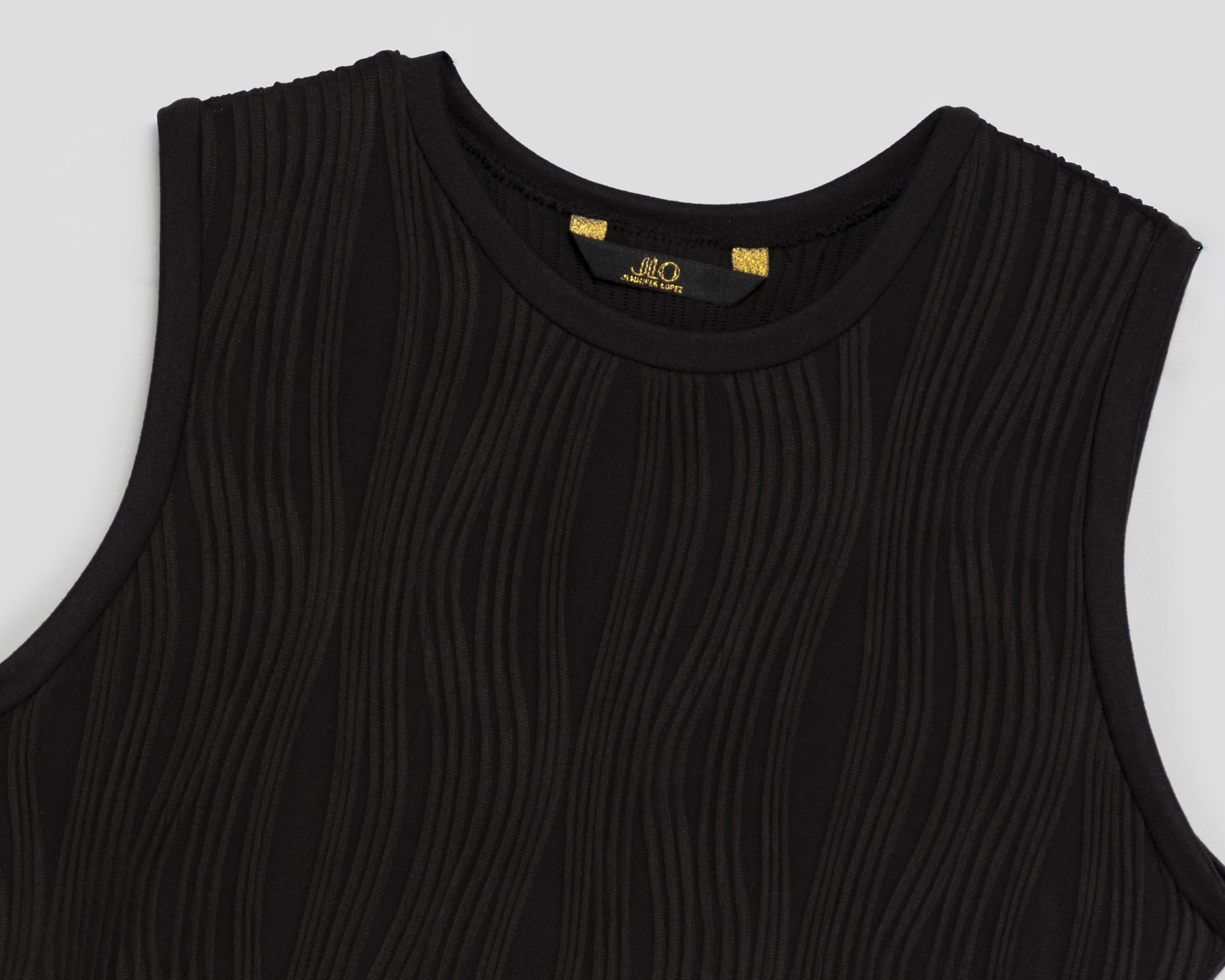 Foto 4 pulgar | Foto 3 | Blusa de Cuello Redondo Jennifer Lopez para Mujer