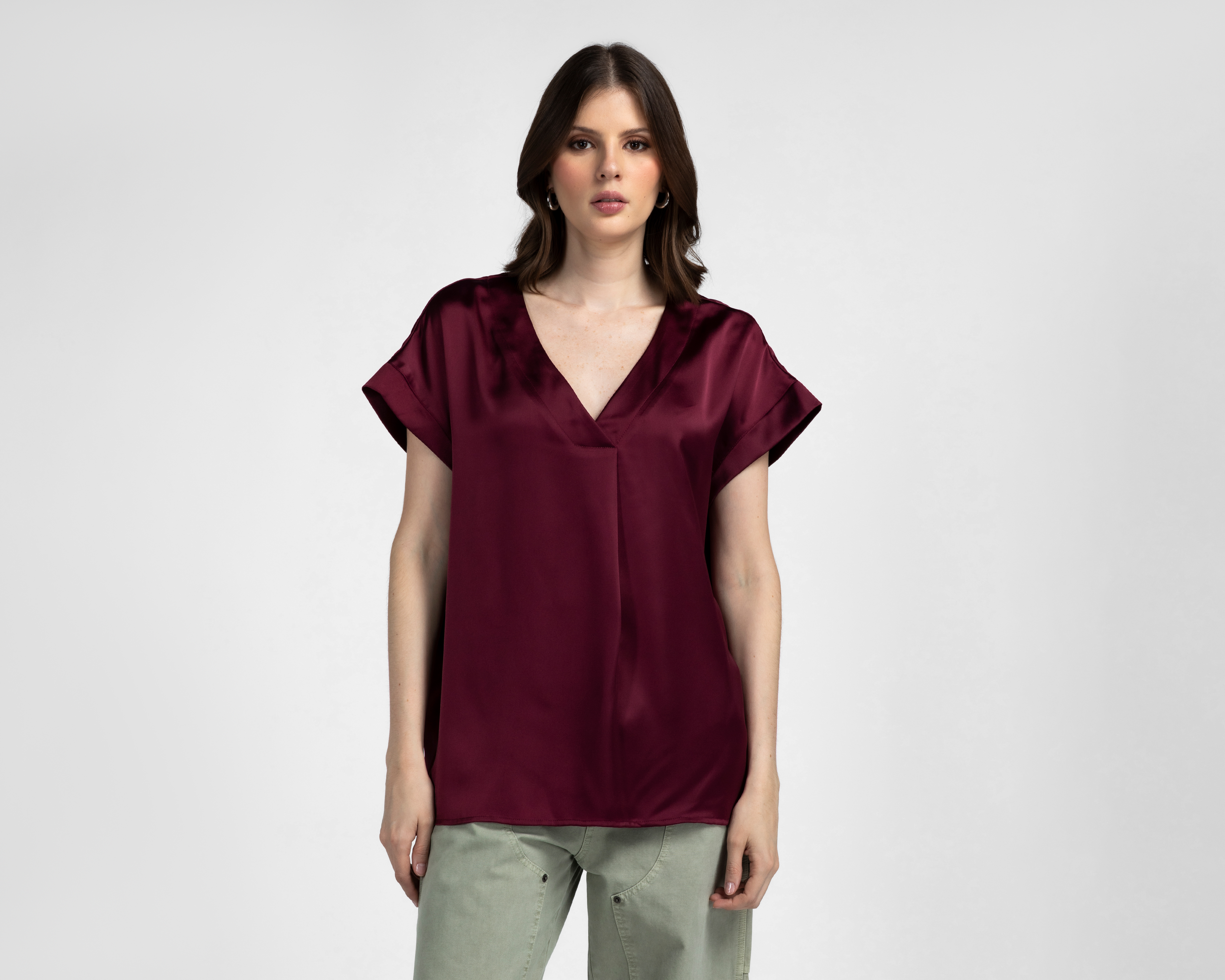 Foto 2 pulgar | Foto 1 | Blusa Cuello V Sahara para Mujer