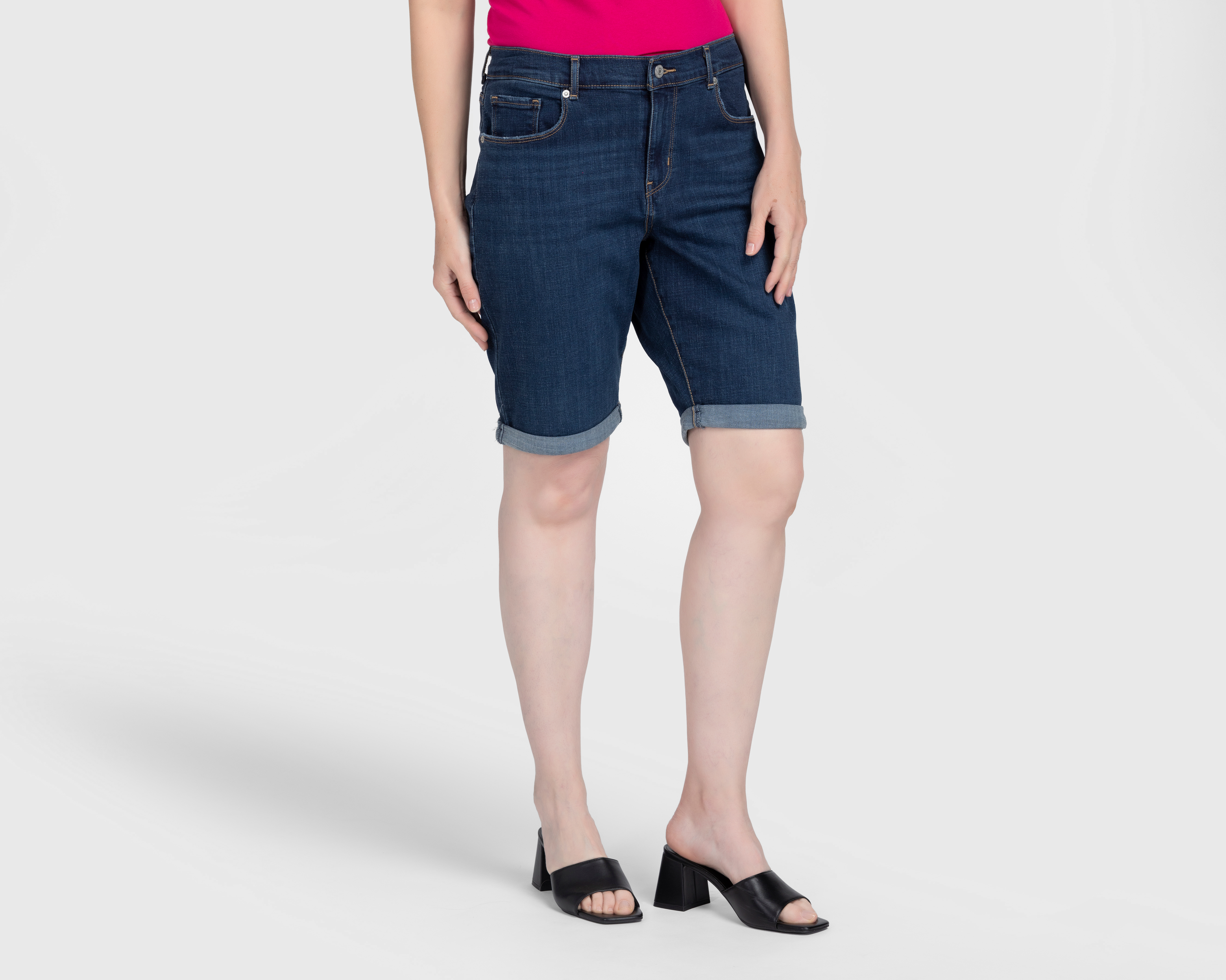 Bermuda Levi's con Bolsillos