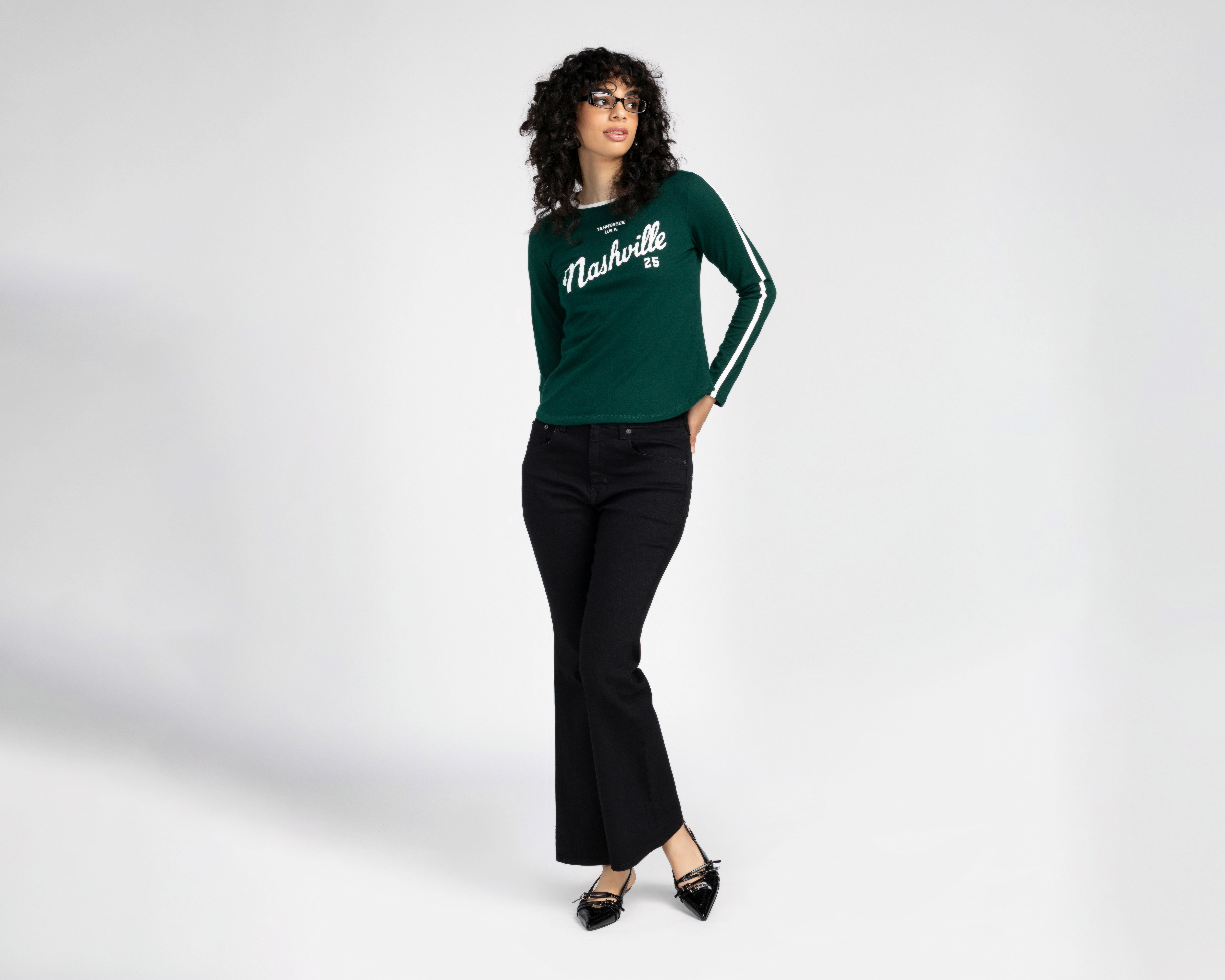 Foto 3 pulgar | Foto 2 | Jeans Flare Levi's 726 High Rise para Mujer