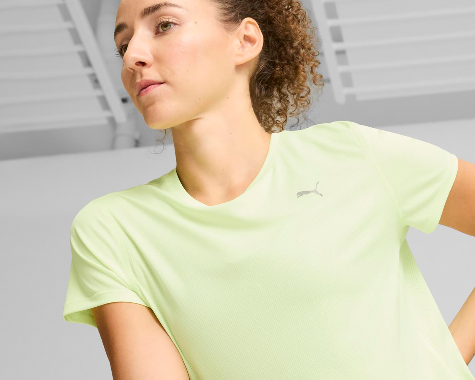 Foto 6 pulgar | Foto 5 | Playera Puma DryCell Run Favorite de Correr para Mujer