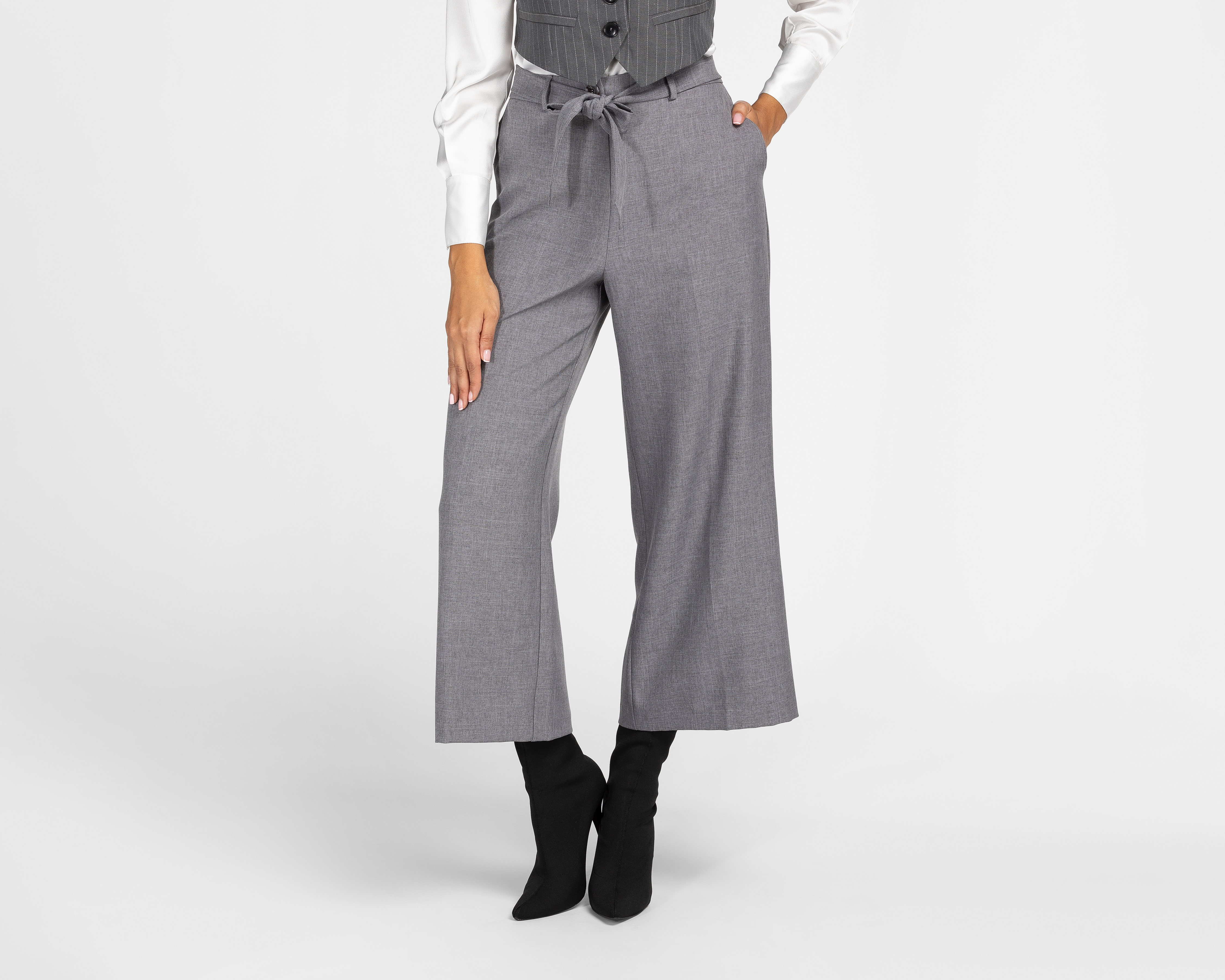 Foto 2 pulgar | Foto 1 | Pantalón de Vestir Sahara con Cinturón para Mujer