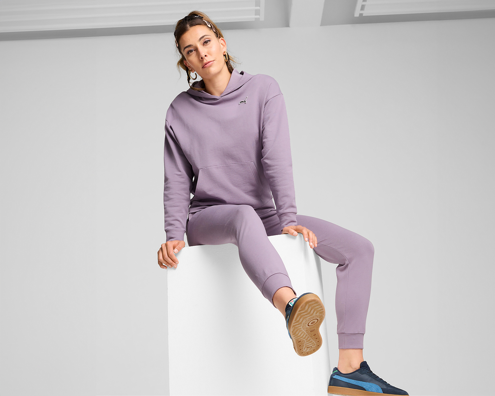 Foto 6 pulgar | Foto 5 | Sudadera Puma para Mujer