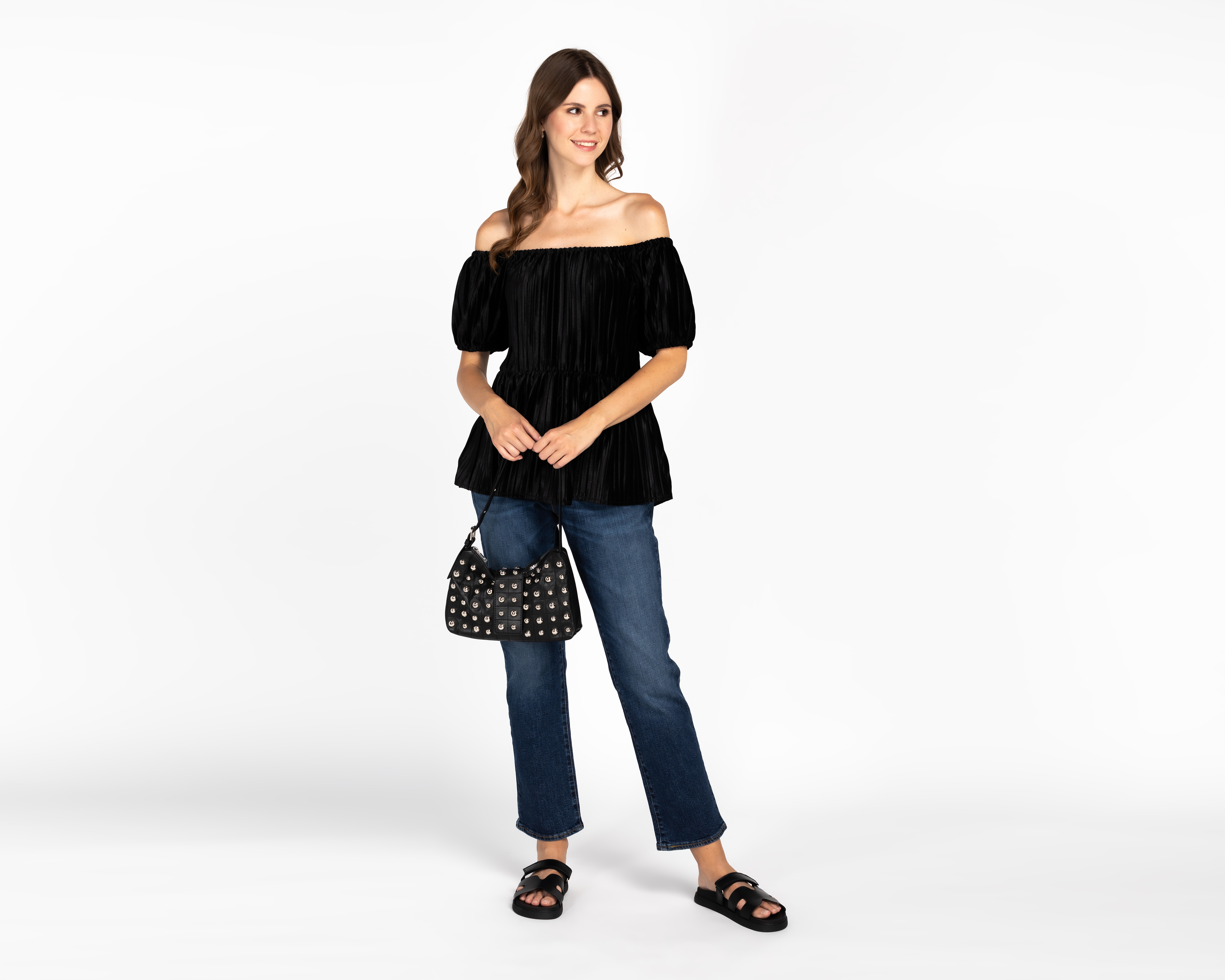 Foto 4 pulgar | Foto 2 | Blusa Sahara Negra para Mujer