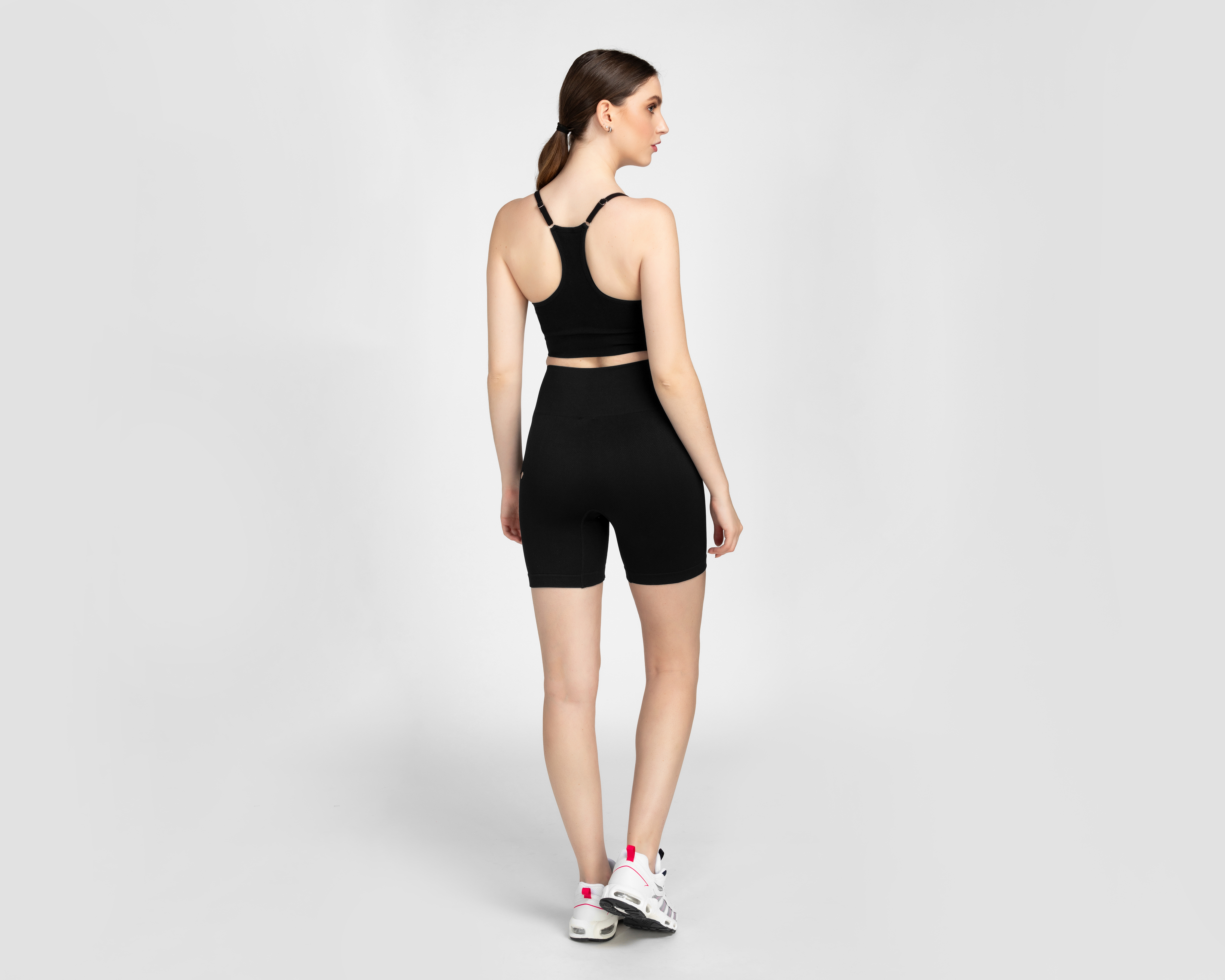 Foto 3 pulgar | Foto 2 | Short Biker y Top Sportline para Mujer