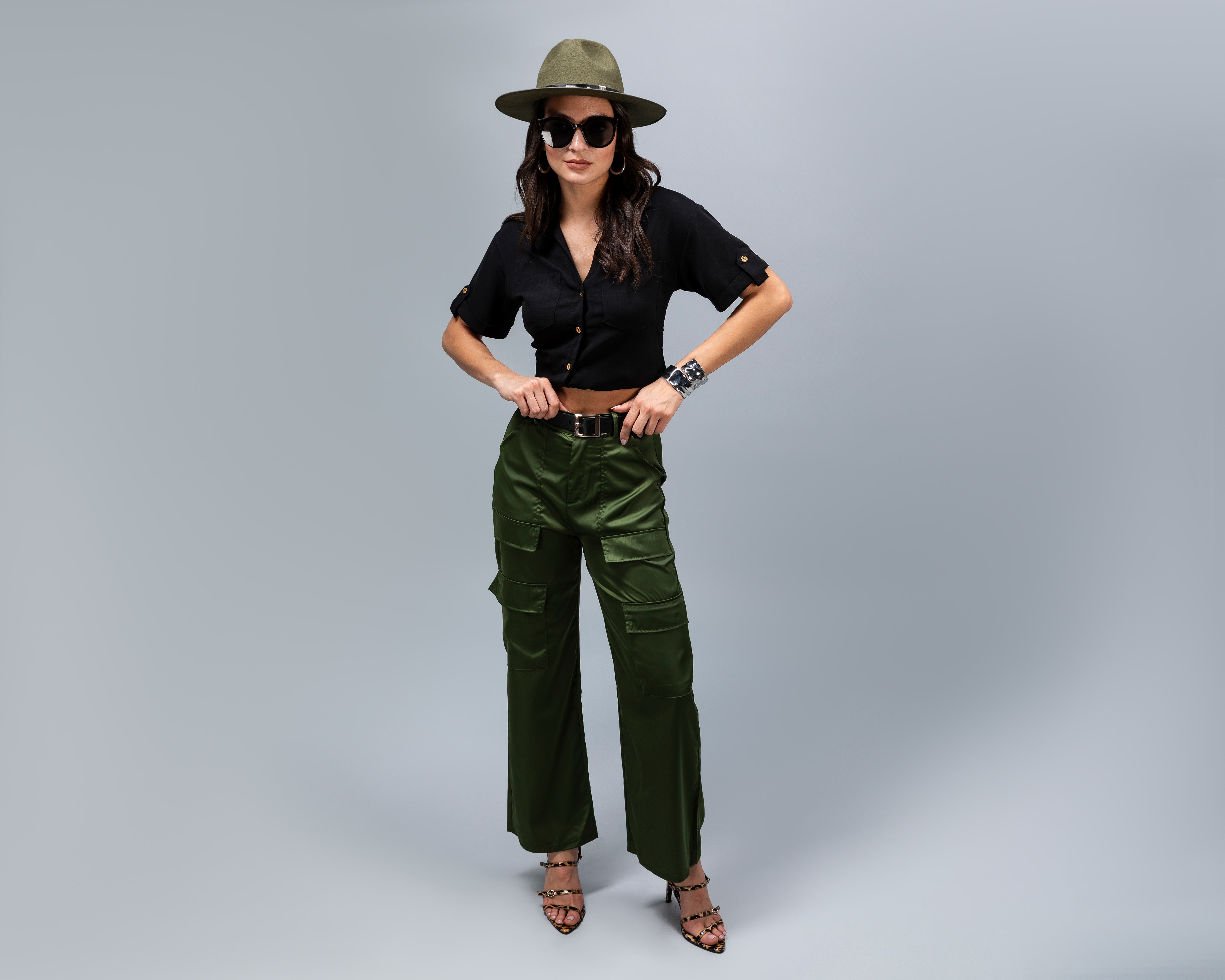 Foto 2 pulgar | Foto 1 | Camisa Manga Corta Jennifer Lopez Juvenil