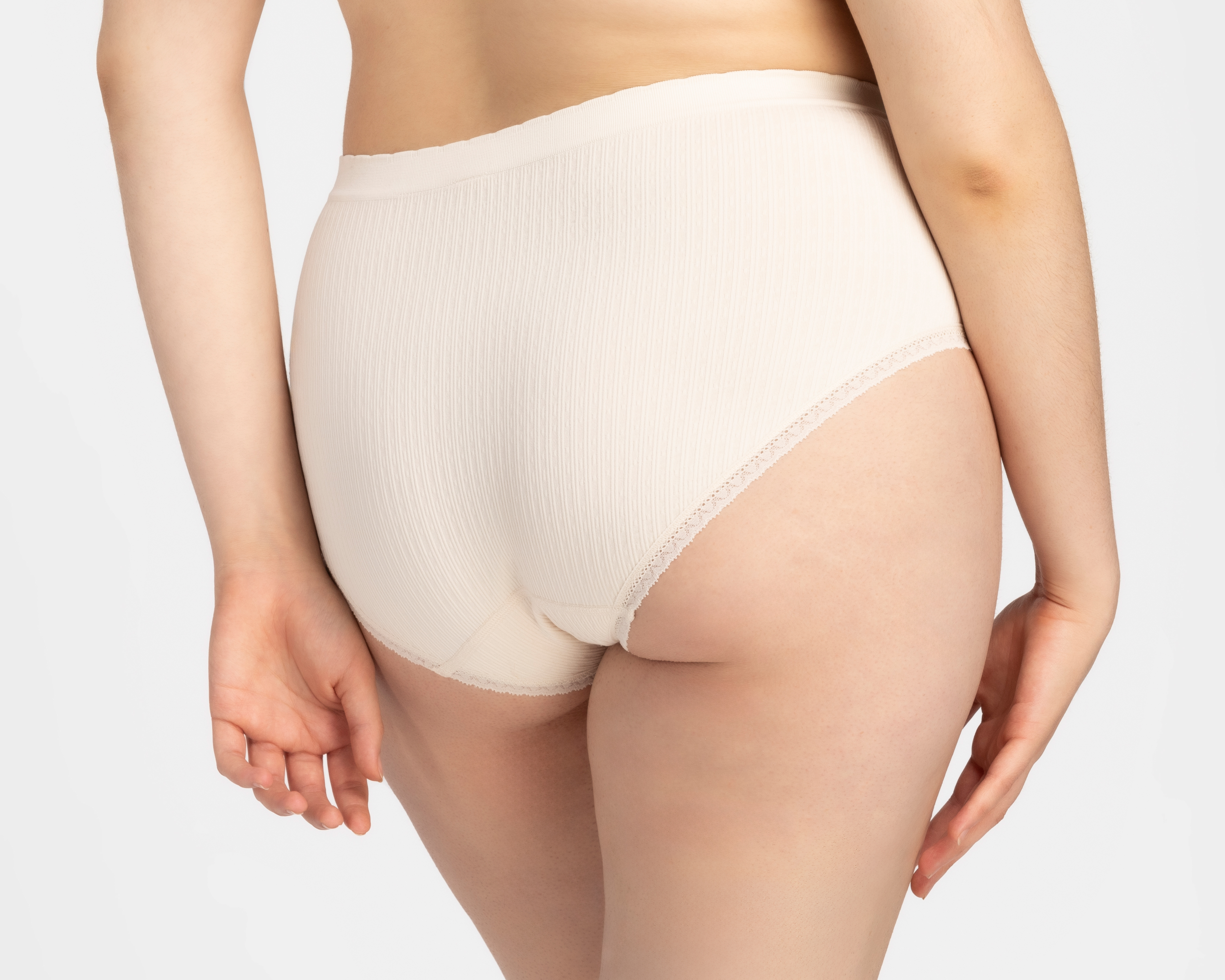 Foto 4 pulgar | Foto 3 | Pantaleta Beauty Secret para Mujer 3 Piezas