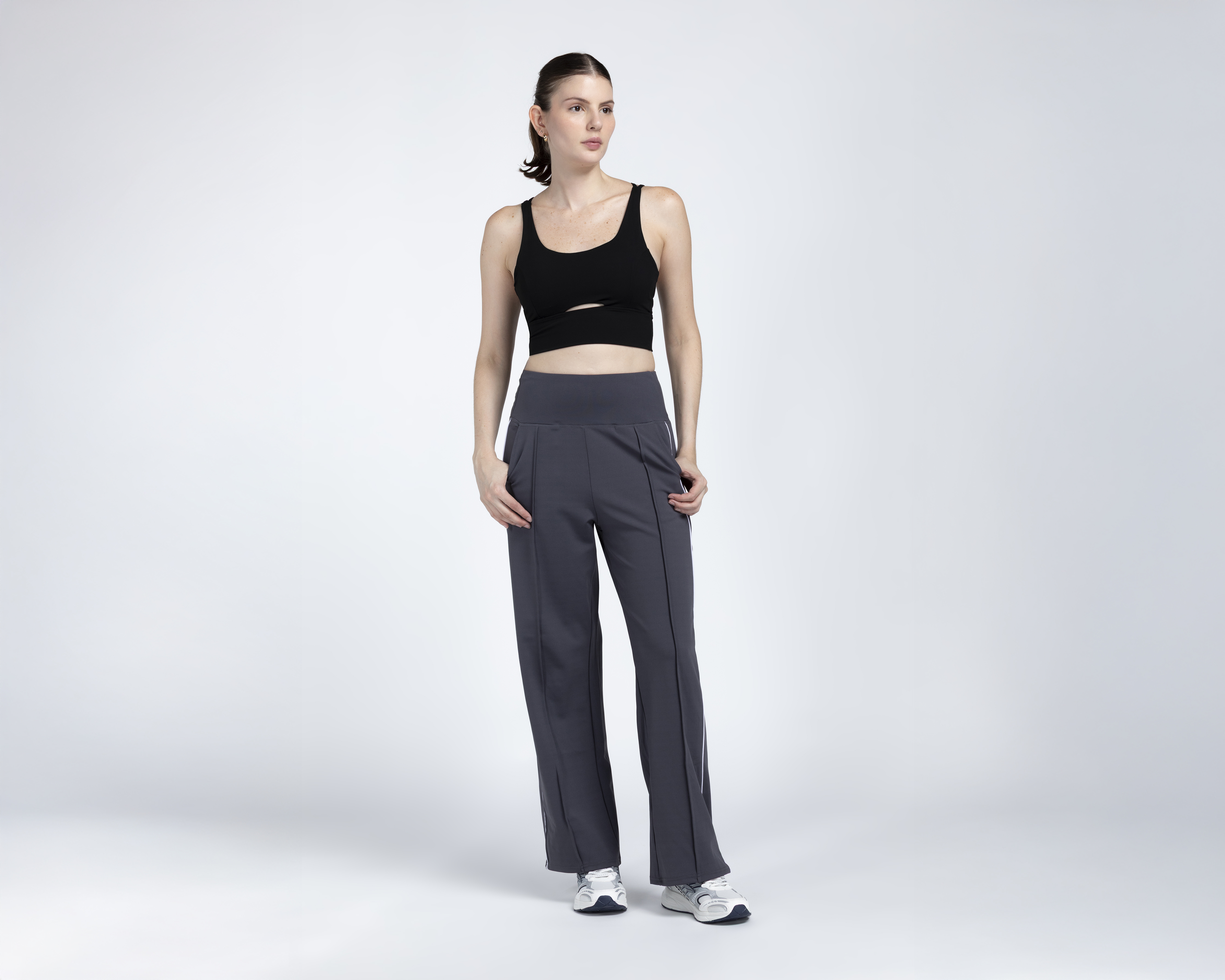 Foto 2 pulgar | Foto 1 | Top Deportivo Sportline para Mujer