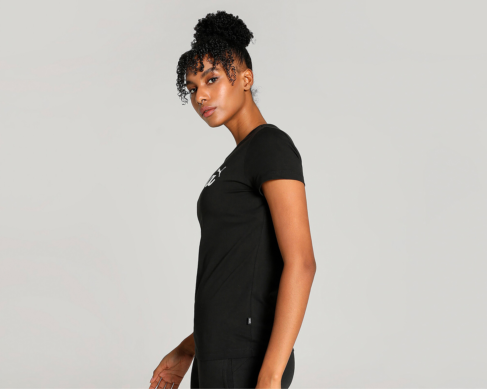 Foto 3 pulgar | Foto 2 | Playera Deportiva Puma Ess+ para Mujer