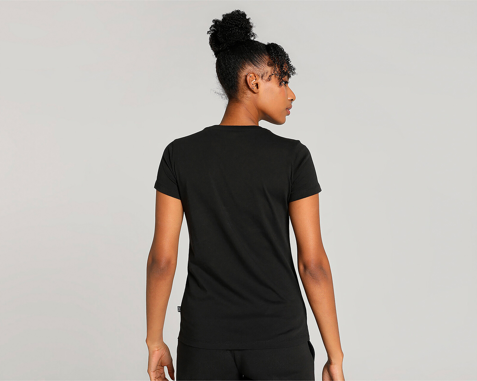 Foto 4 pulgar | Foto 3 | Playera Deportiva Puma Ess+ para Mujer