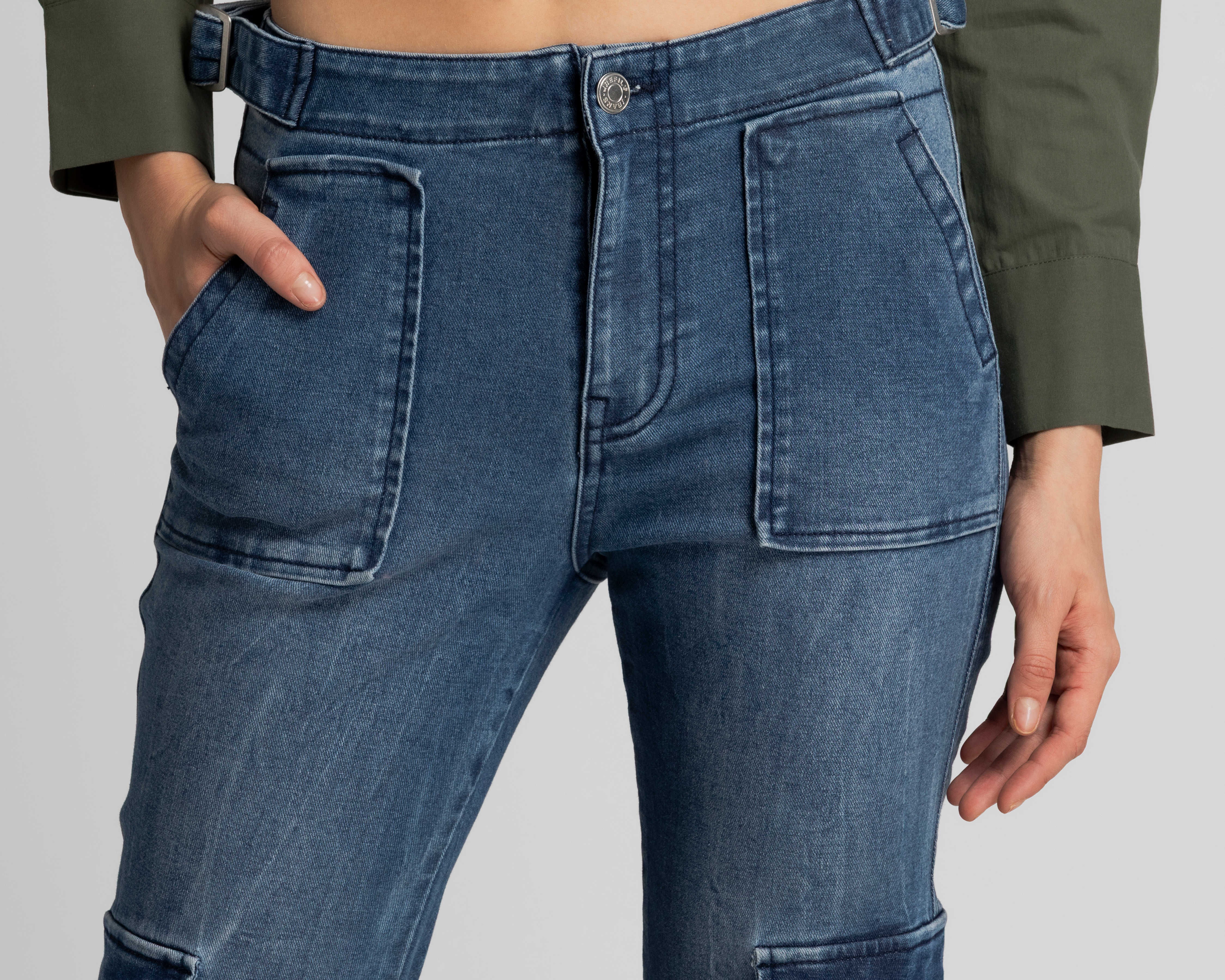 Foto 5 pulgar | Foto 4 | Jeans Flare Refill para Mujer