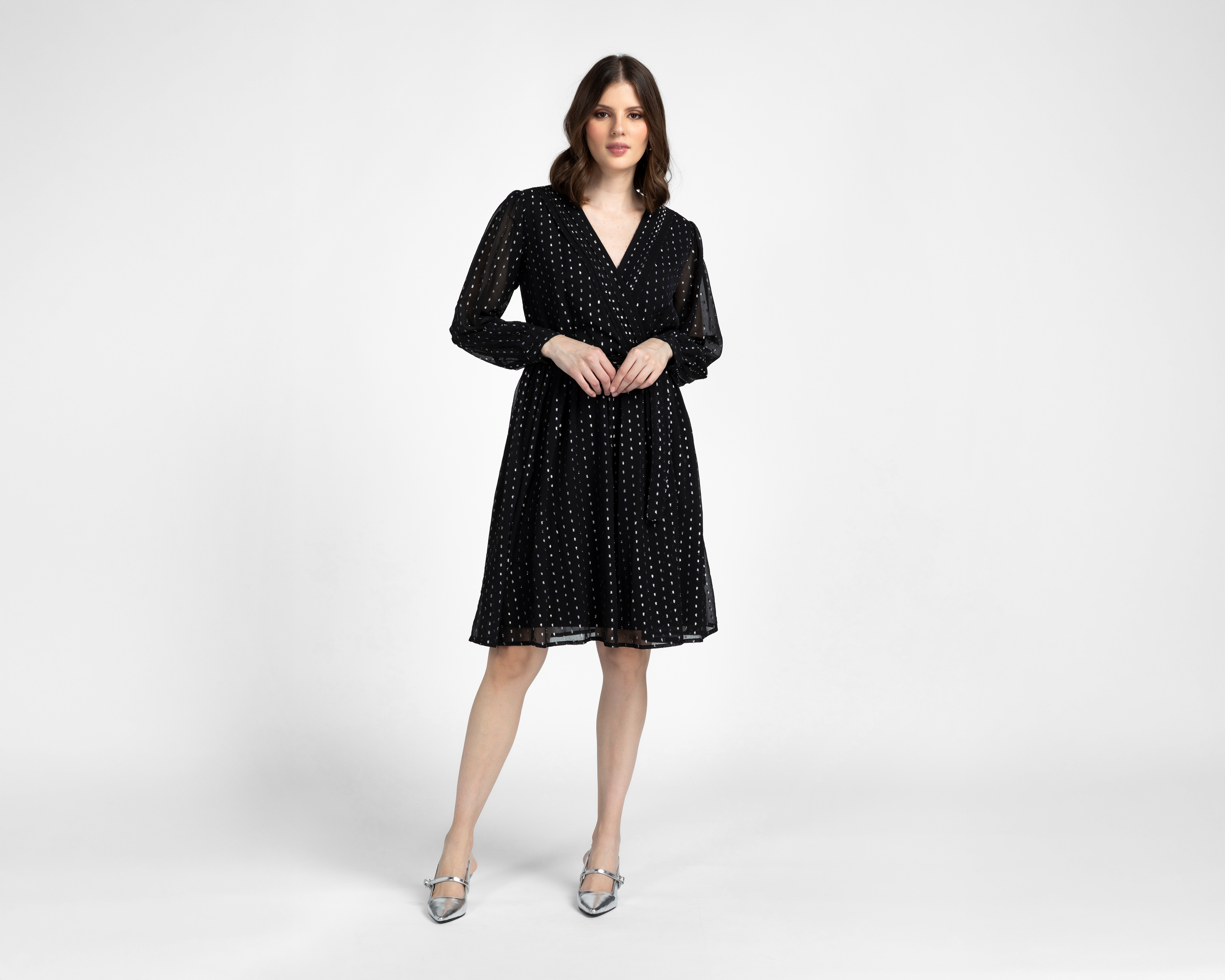 Foto 1 | Foto 1 | Vestido Formal Sahara Negro Manga Larga con Escote V para Mujer