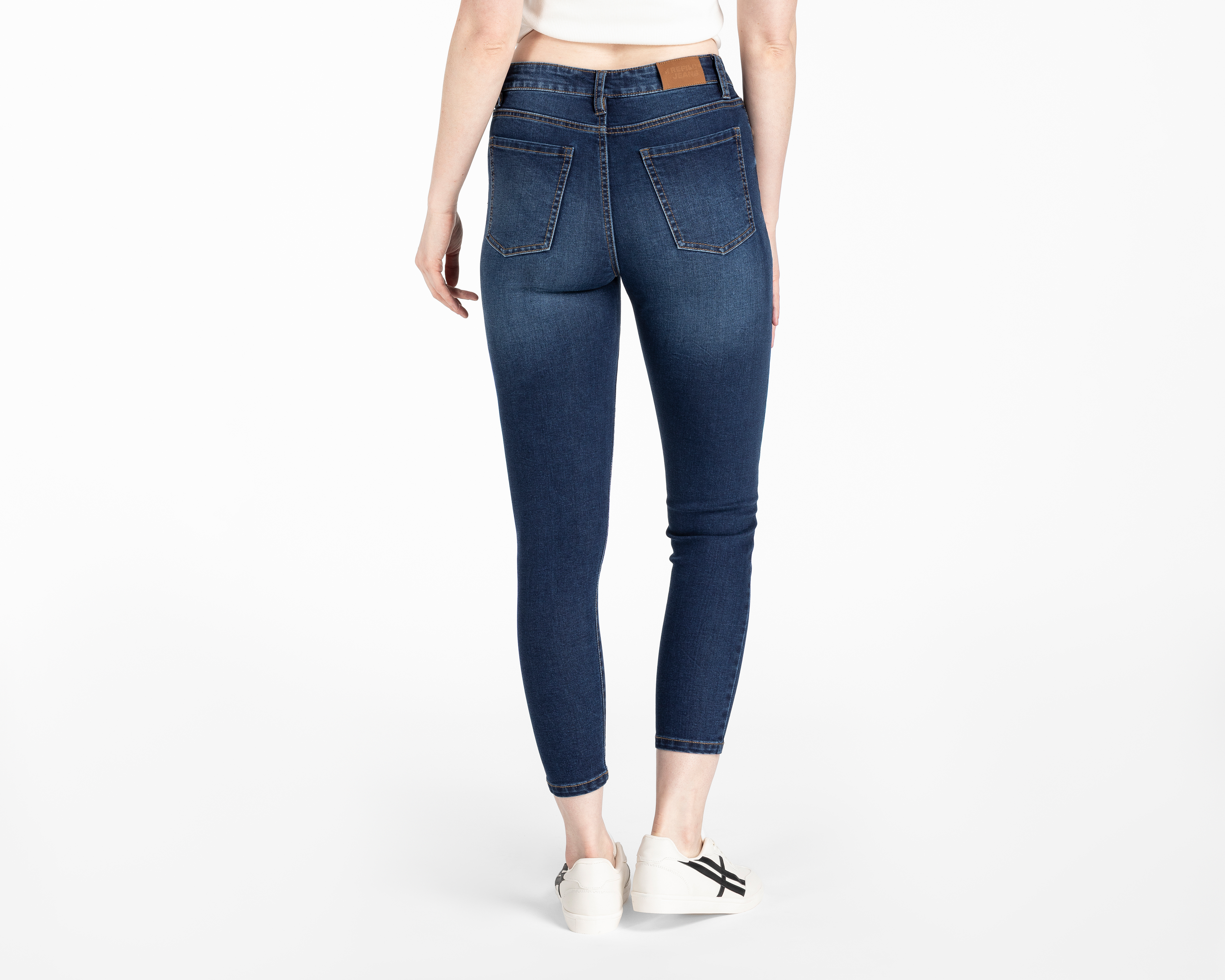 Foto 4 pulgar | Foto 3 | Jeans Skinny Refill para Mujer