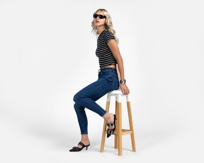 Foto 2 | Foto 2 | Jeans Skinny Refill para Mujer