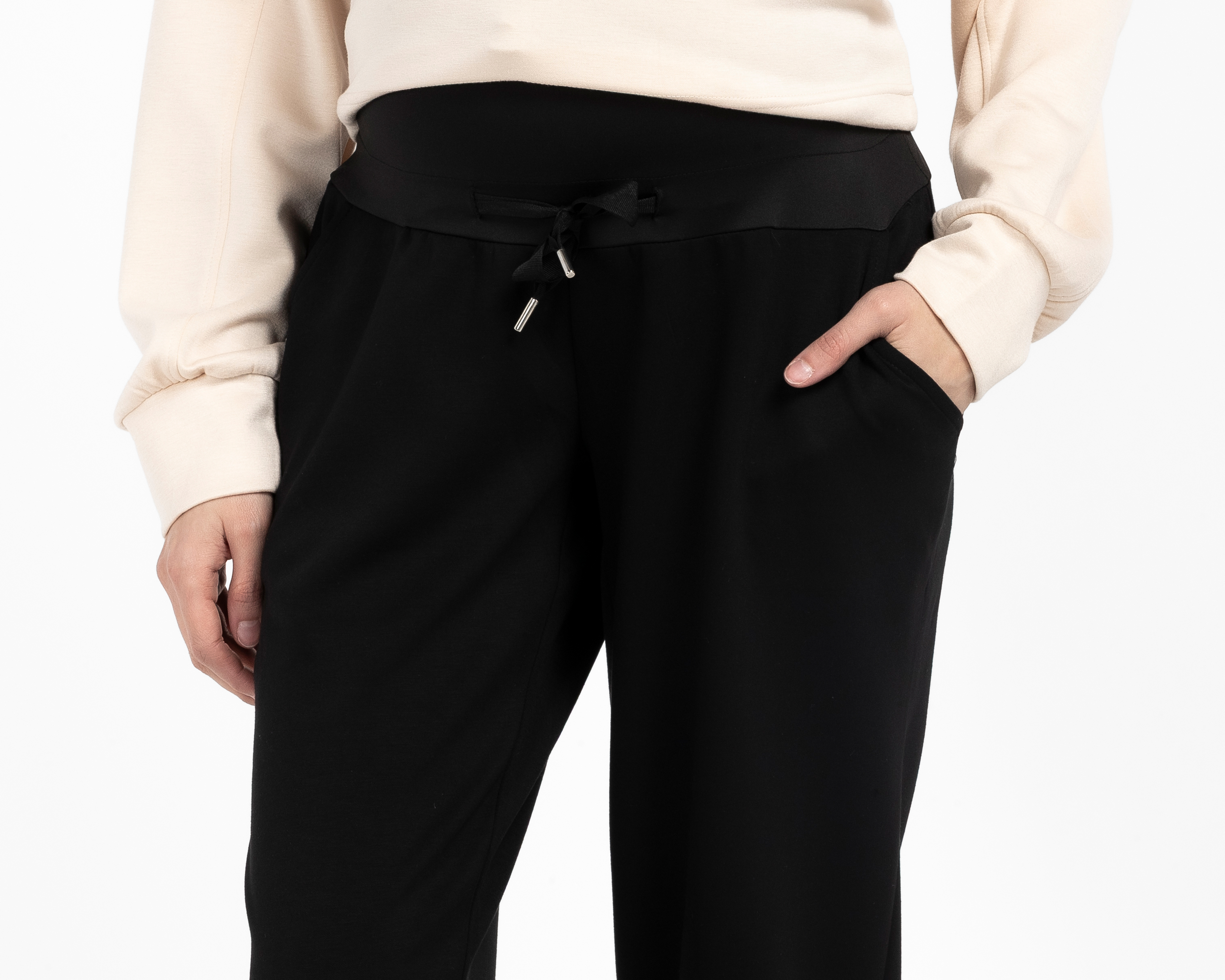 Foto 5 pulgar | Foto 4 | Jogger de Maternidad Negro Mamá Bella